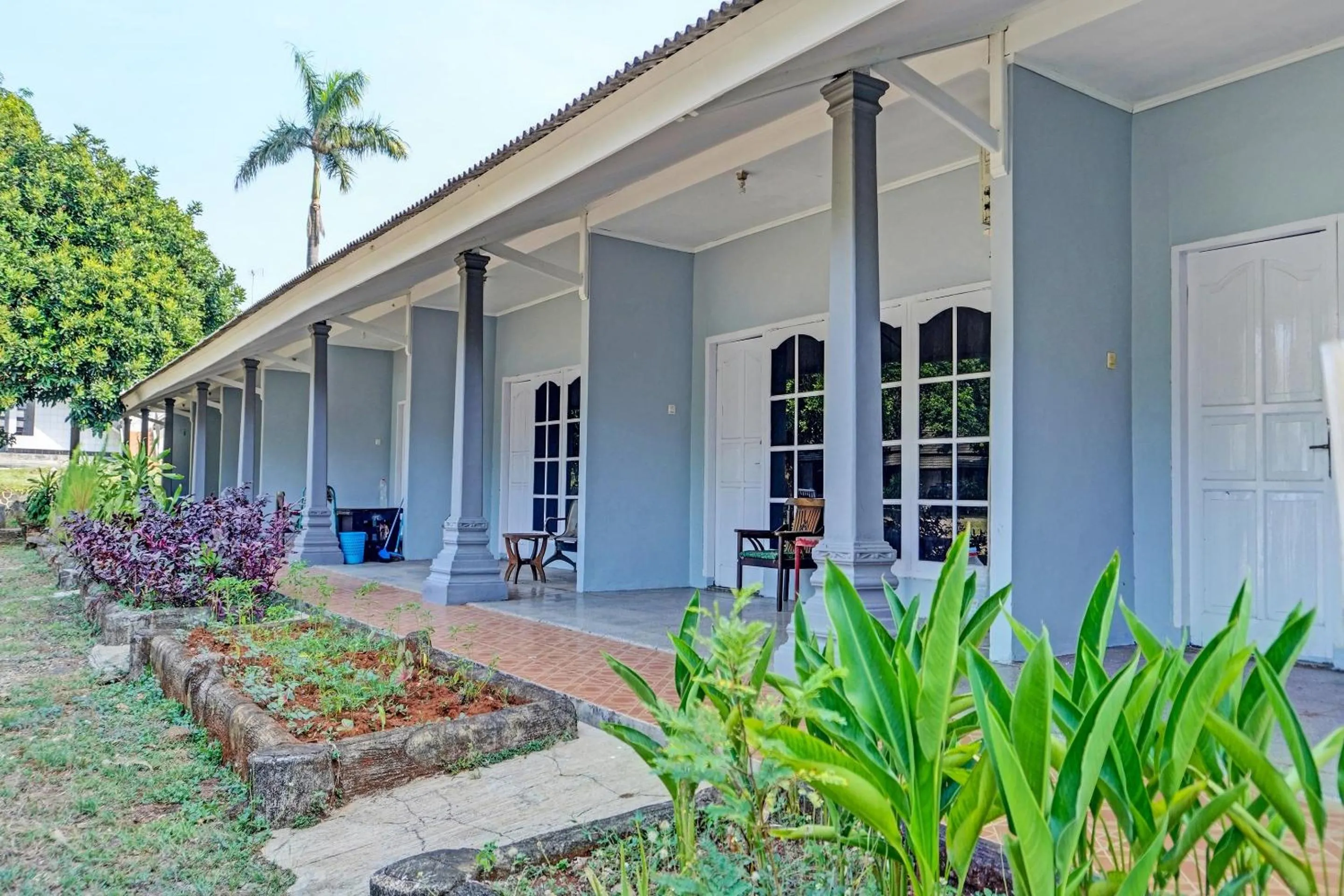 Lobby or reception in SPOT ON 91798 Hotel Grand Mutiara