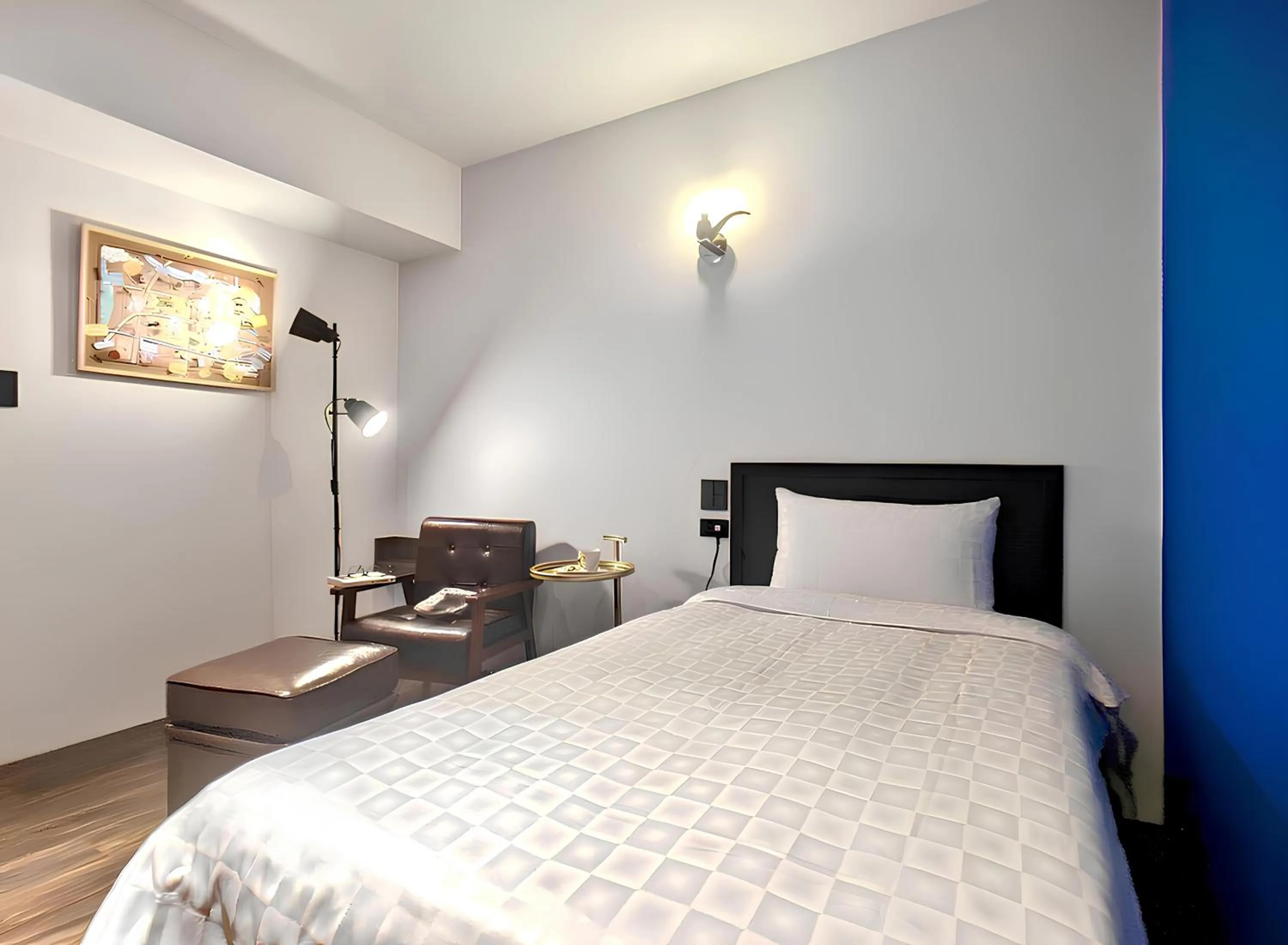 Bed in Journey Town Inn