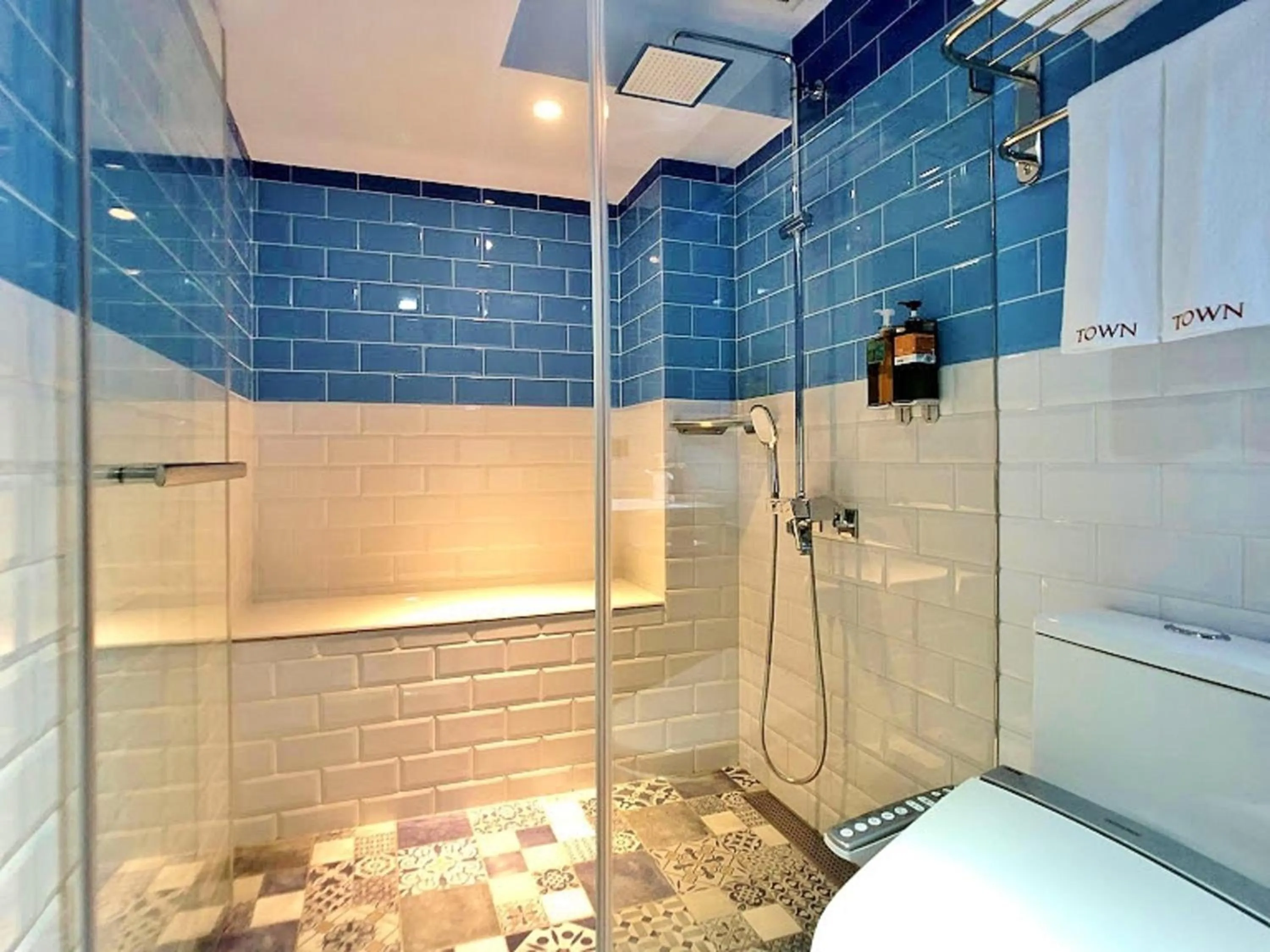 Bathroom in Journey Town Inn