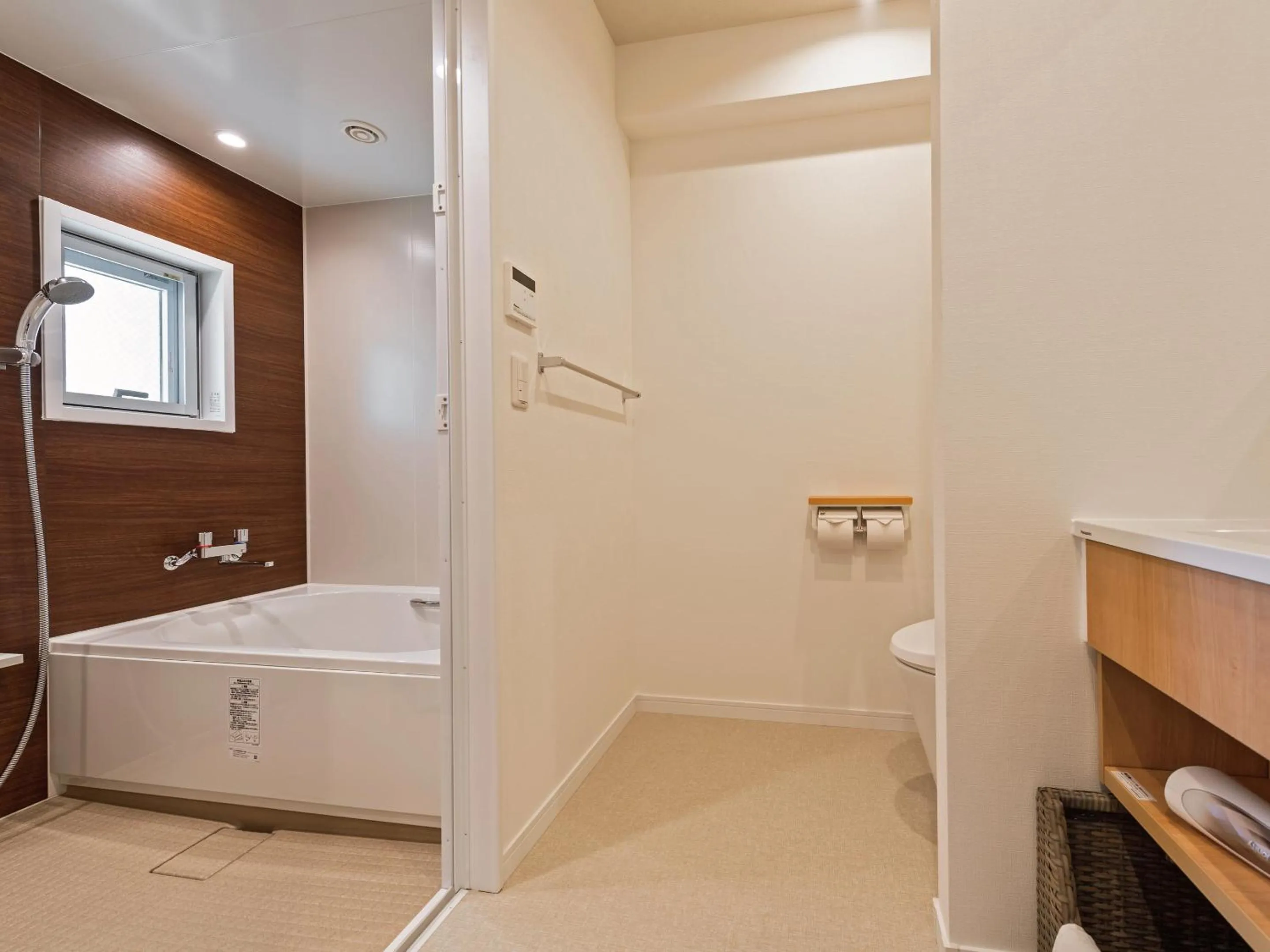 Bathroom in Private Condo Chatan Jagaru by Coldio Premium