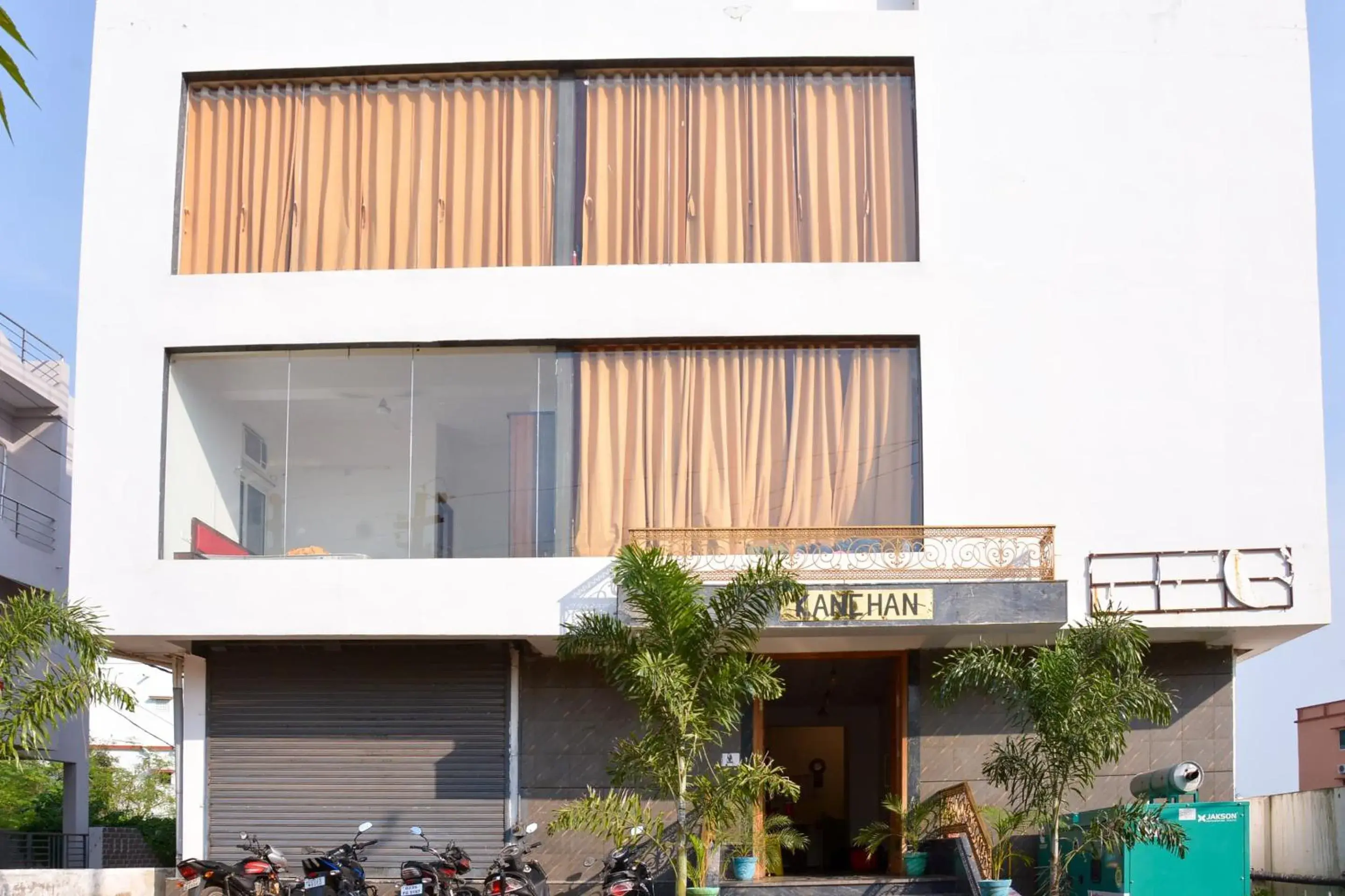 Facade/entrance in Super Collection O Sayhallo Kanchan Facade/entrance in Super Collection O Sayhallo Kanchan