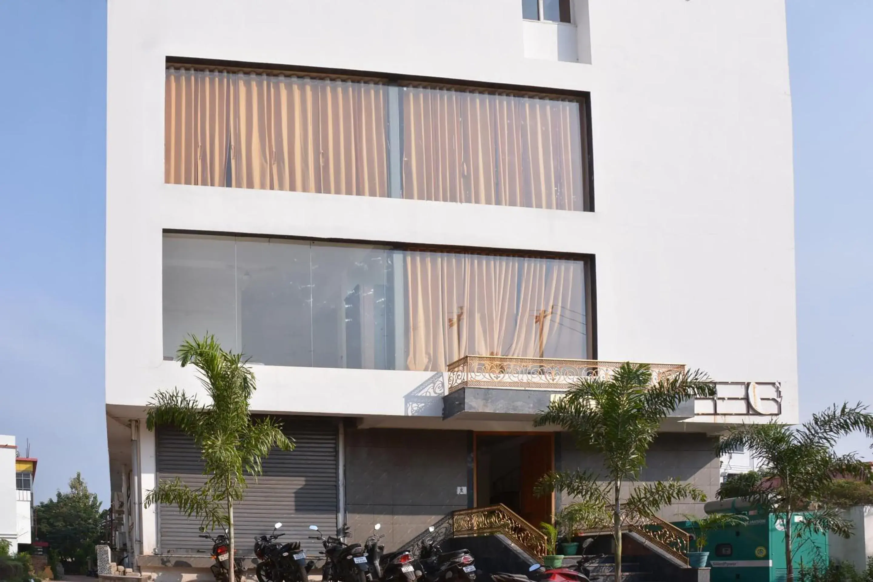 Facade/entrance in Super Collection O Sayhallo Kanchan Facade/entrance in Super Collection O Sayhallo Kanchan