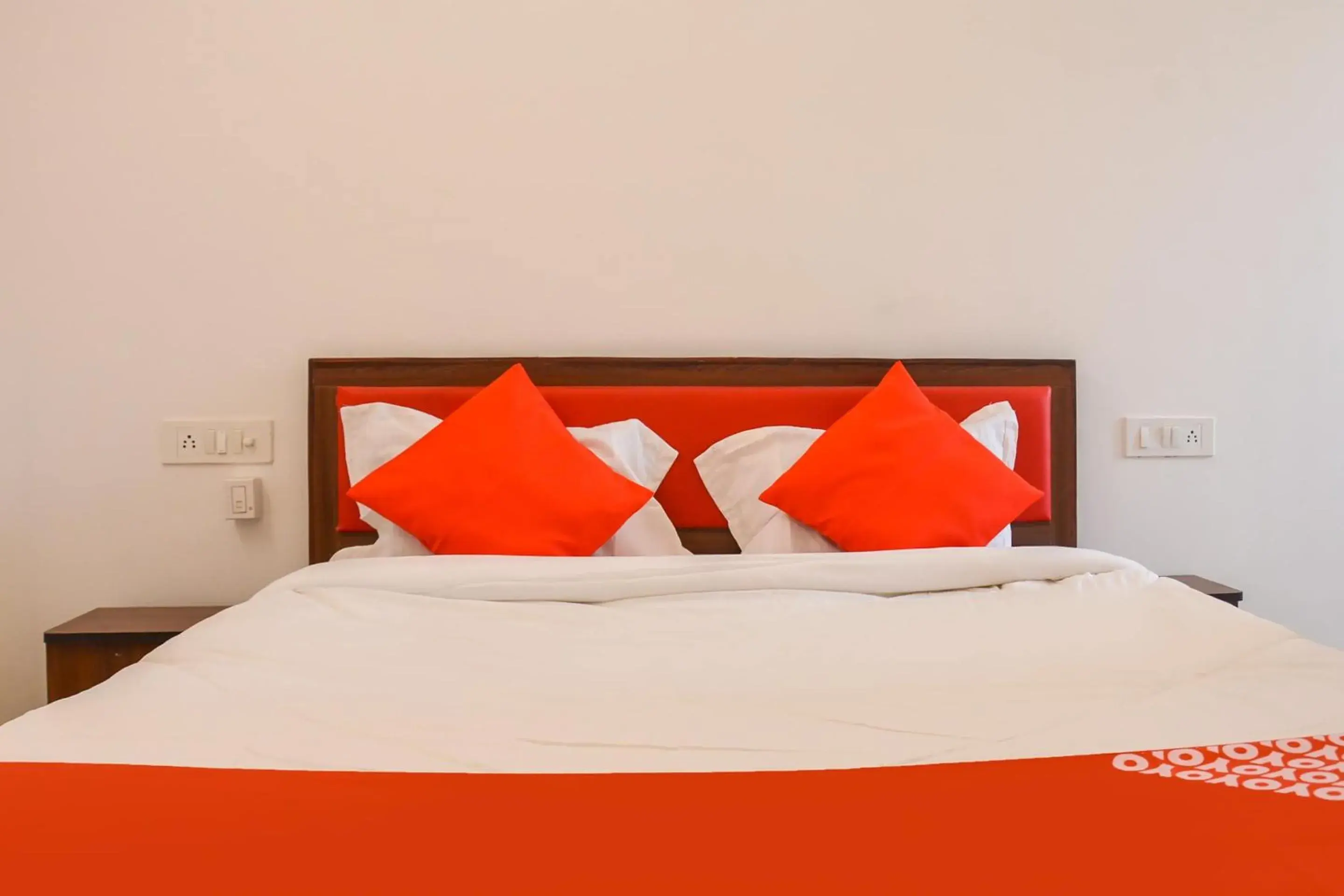 Bedroom, Bed in Super Collection O Sayhallo Kanchan Bedroom, Bed in Super Collection O Sayhallo Kanchan