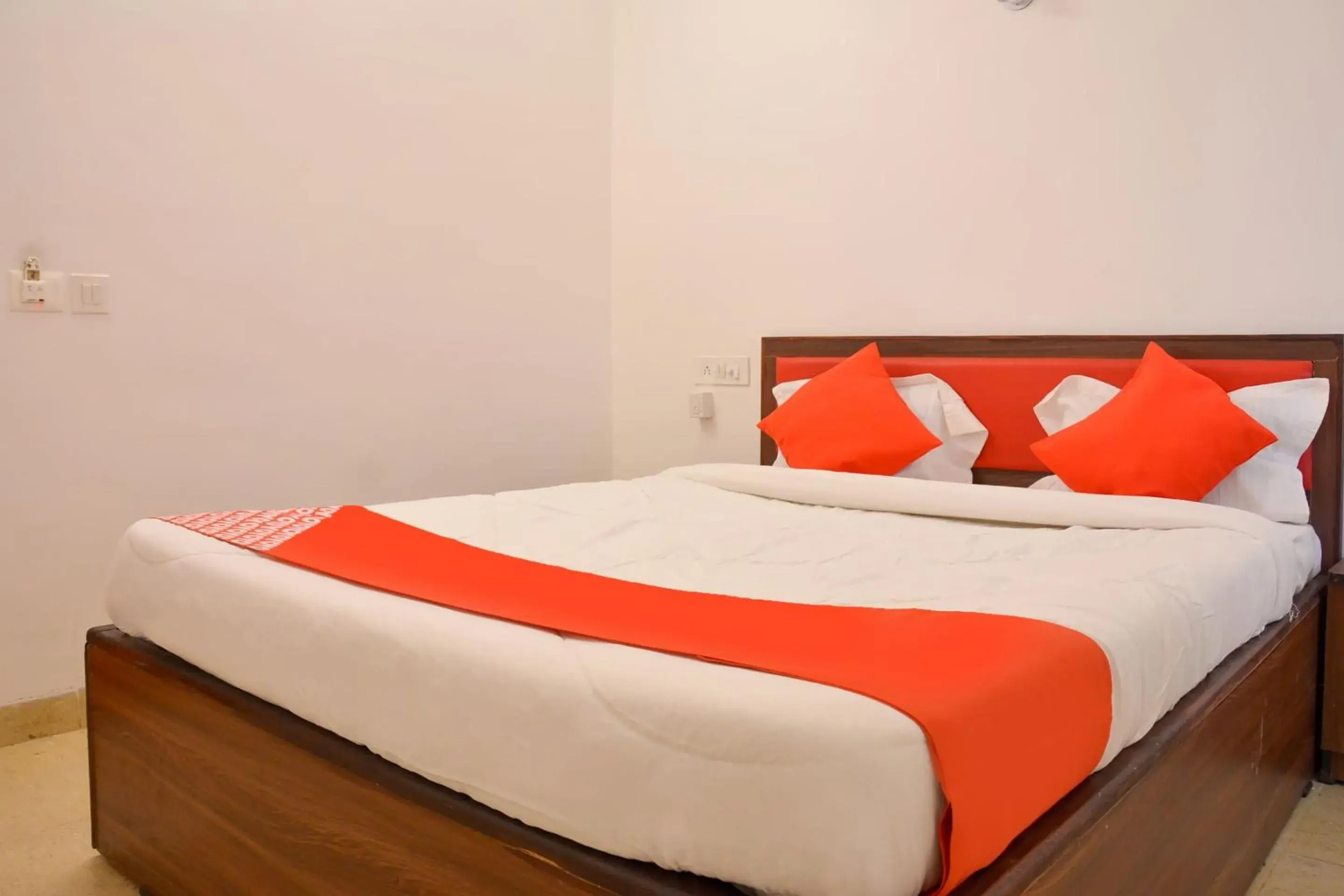 Bedroom, Bed in Super Collection O Sayhallo Kanchan Bedroom, Bed in Super Collection O Sayhallo Kanchan