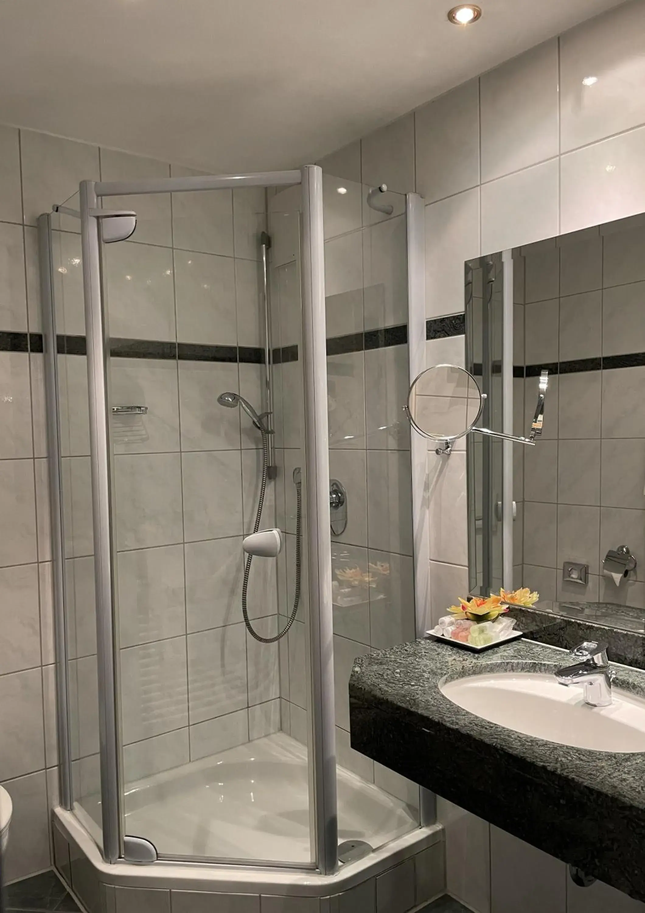 Comfort Single Room - single occupancy in Hotel Ochsen Stuttgart Comfort Single Room - single occupancy in Hotel Ochsen Stuttgart