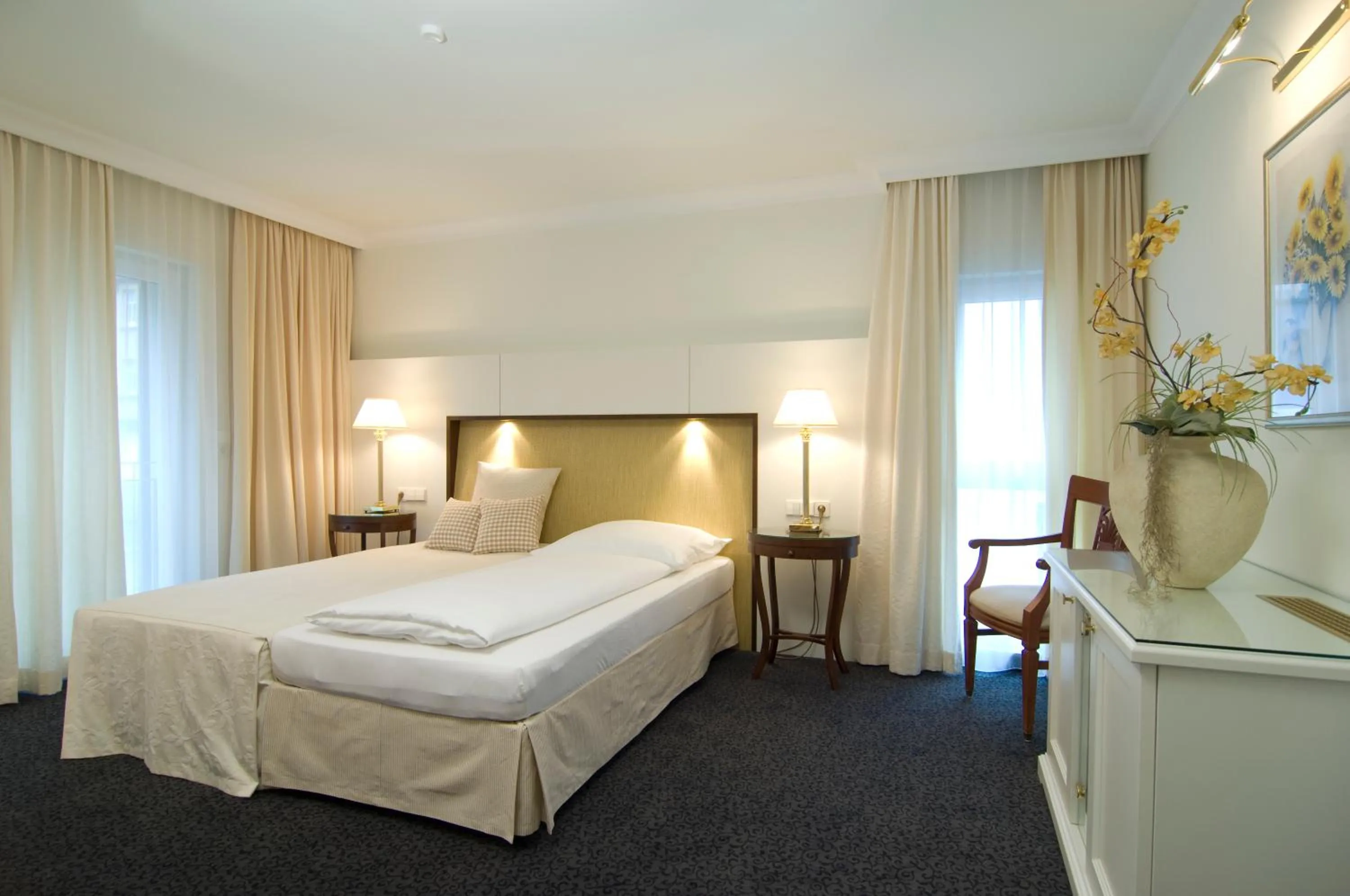 Bed in Hotel Ochsen Stuttgart