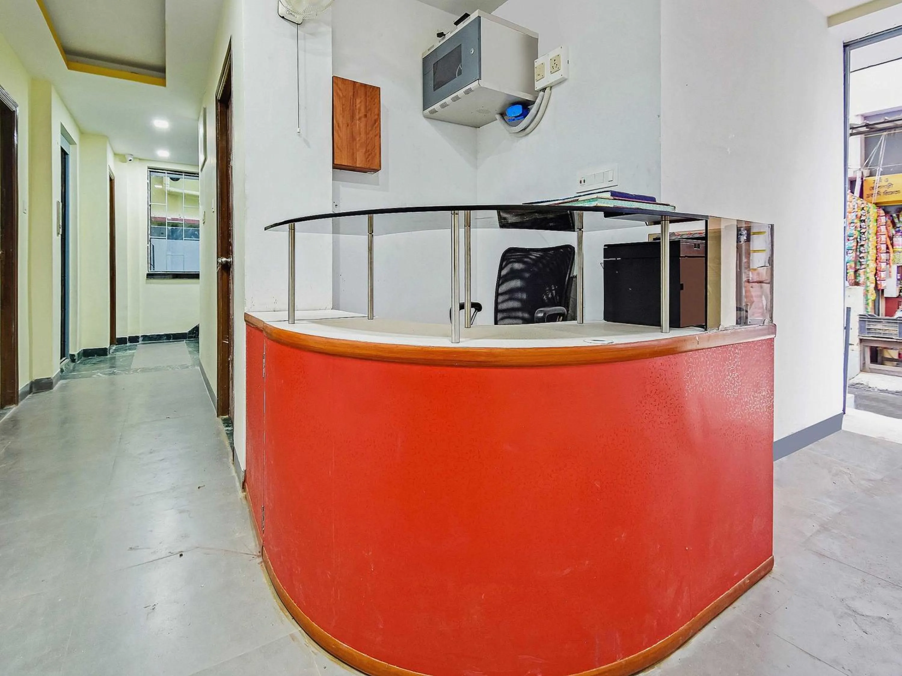 Lobby or reception in Hotel O Om Shanti Palace