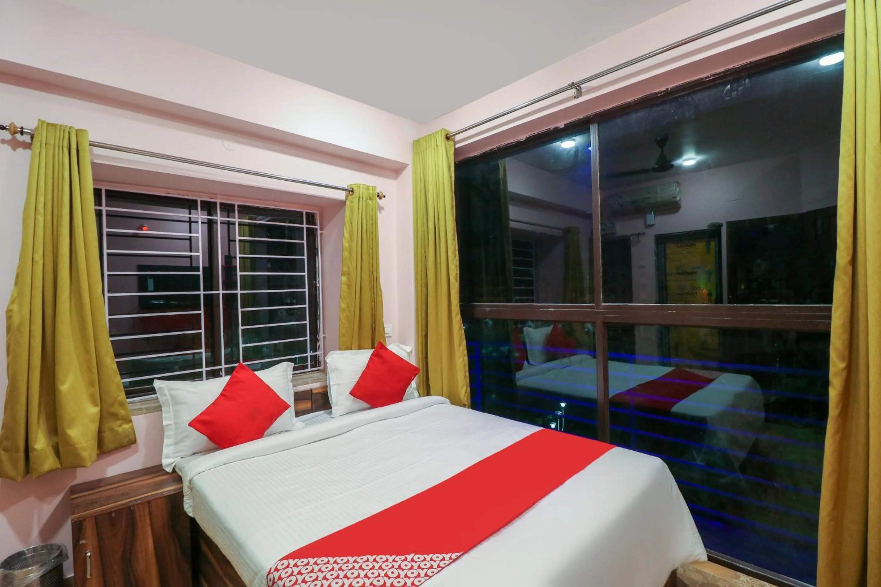 Bedroom, Bed in Collection O NEOSTAY TOWN HOUSE