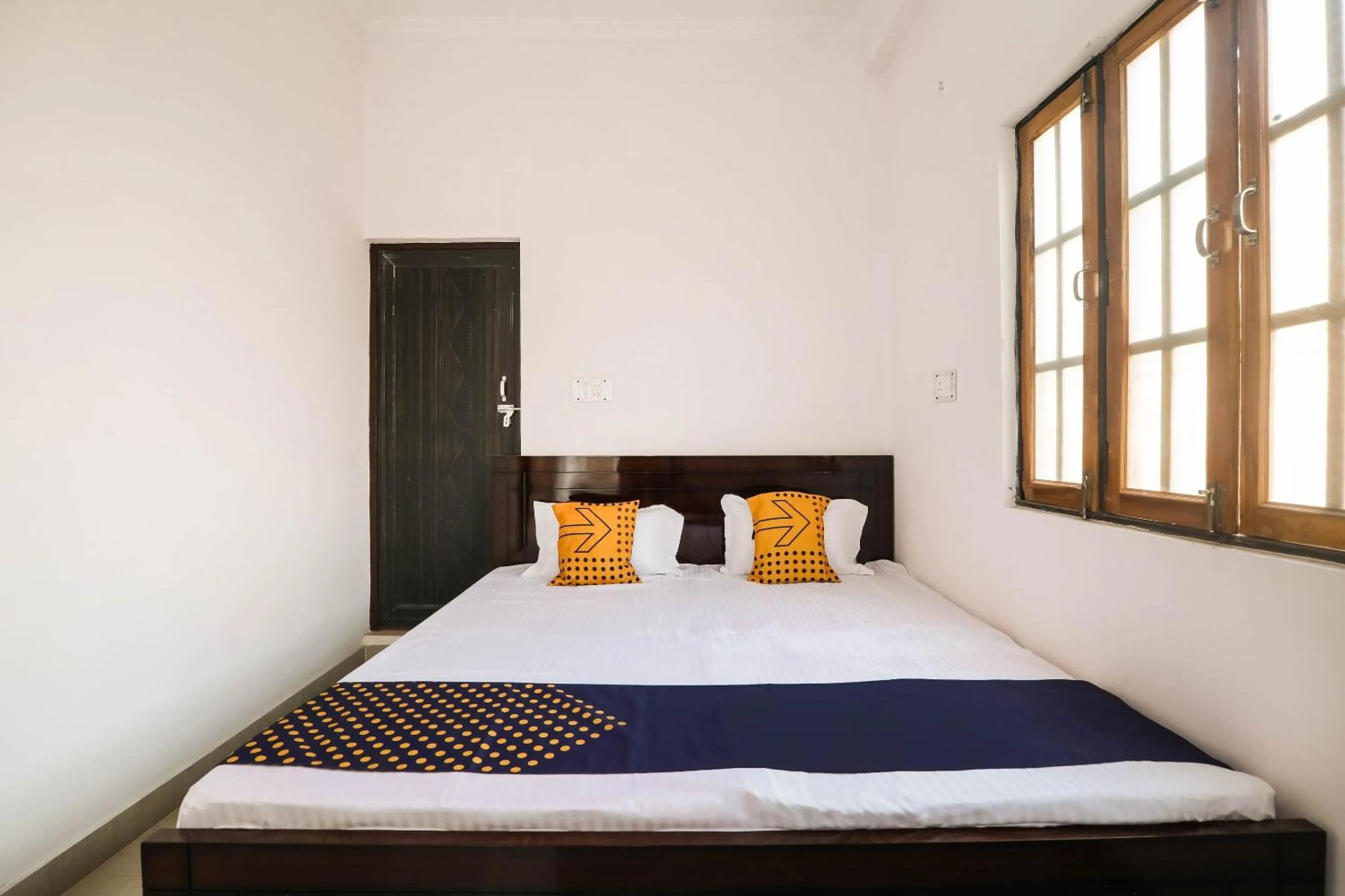 Bedroom, Bed in SPOT ON 76421 Kuldeep Inn