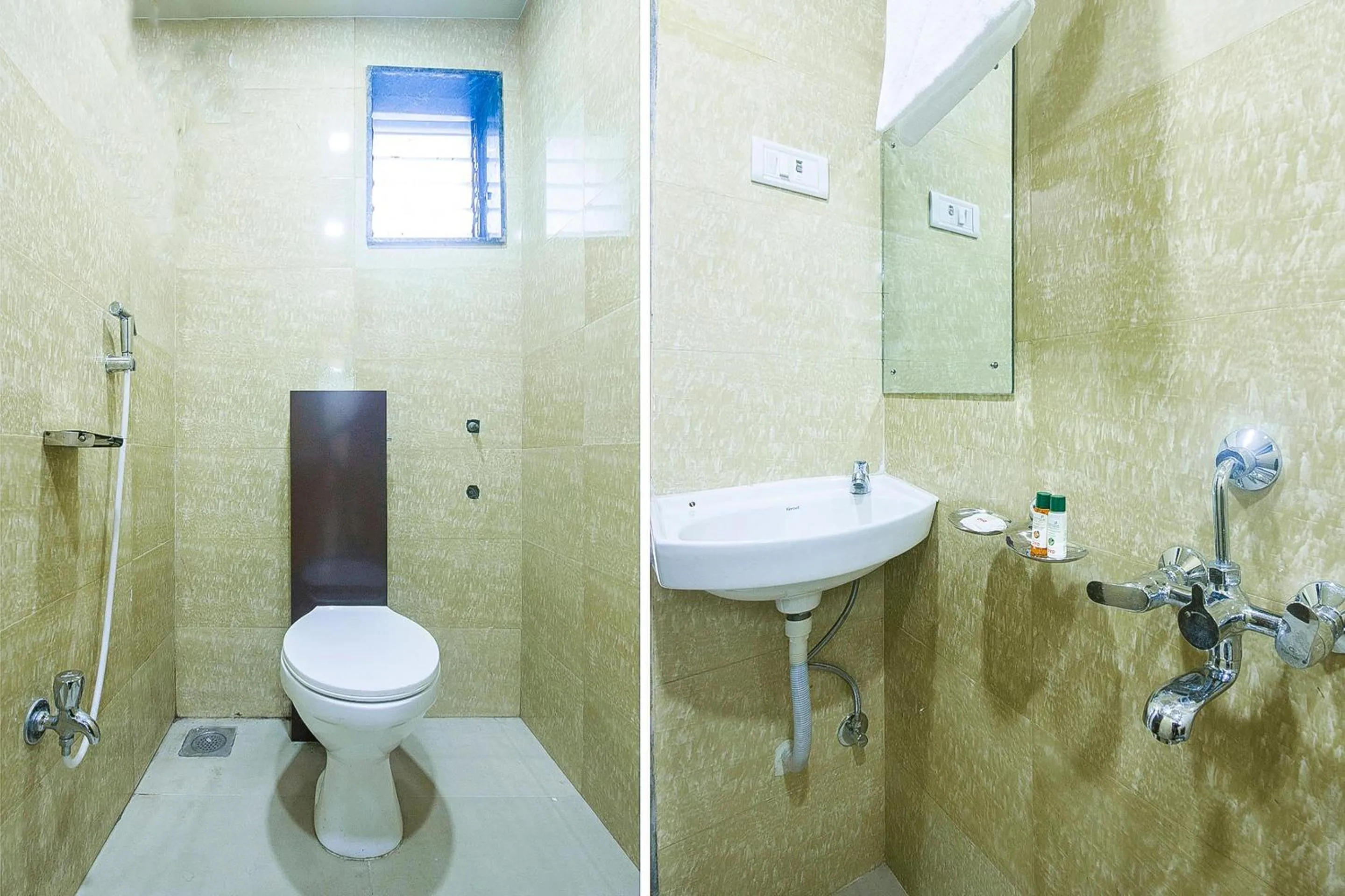 Bathroom in Hotel O Samrat Palace