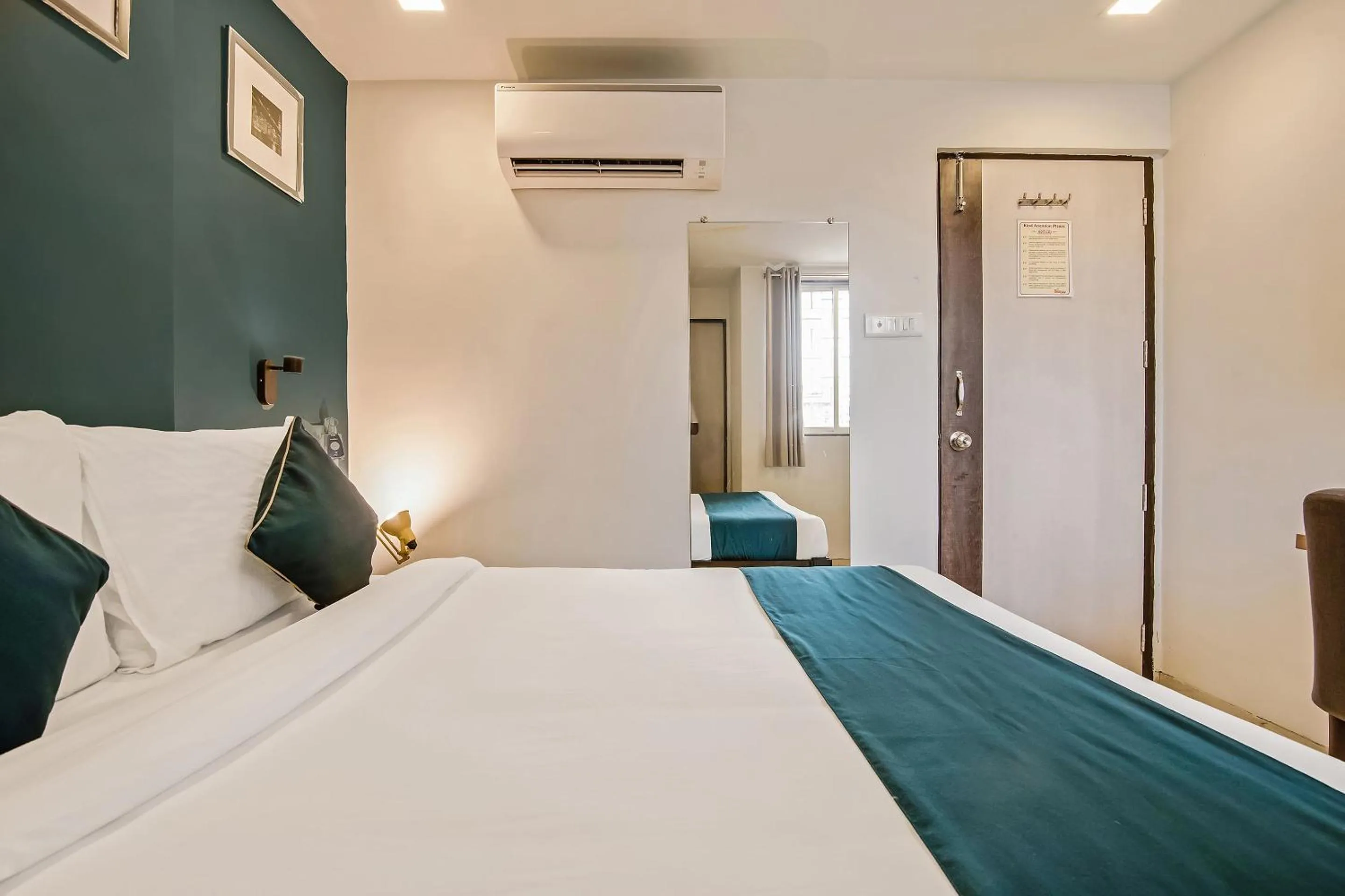 Bedroom in Hotel O Nirsukh Palace