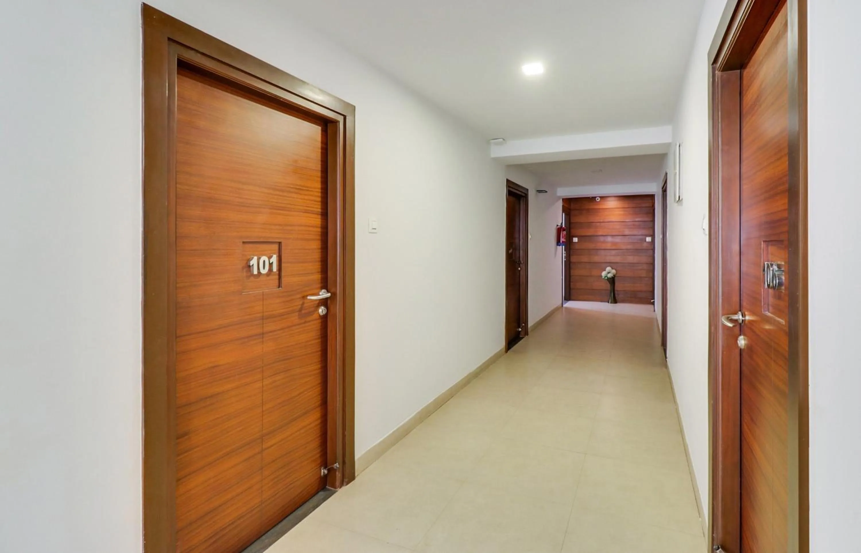 Lobby or reception in Super Hotel O Stay Inn Maharani Peta