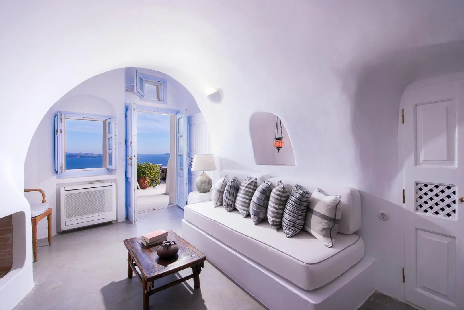 Balcony/Terrace in Pezoules of Oia