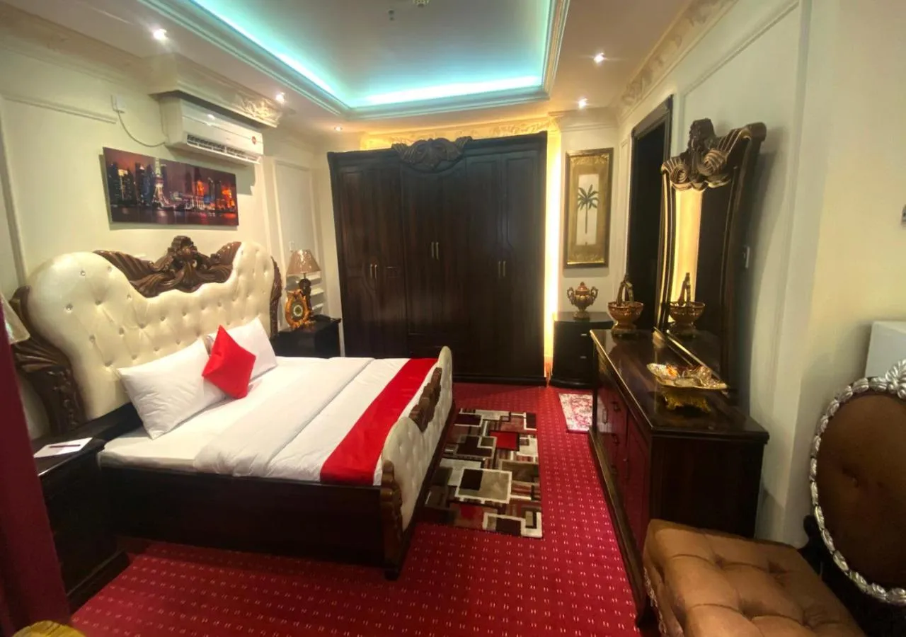 Bed in Majestic Hotel