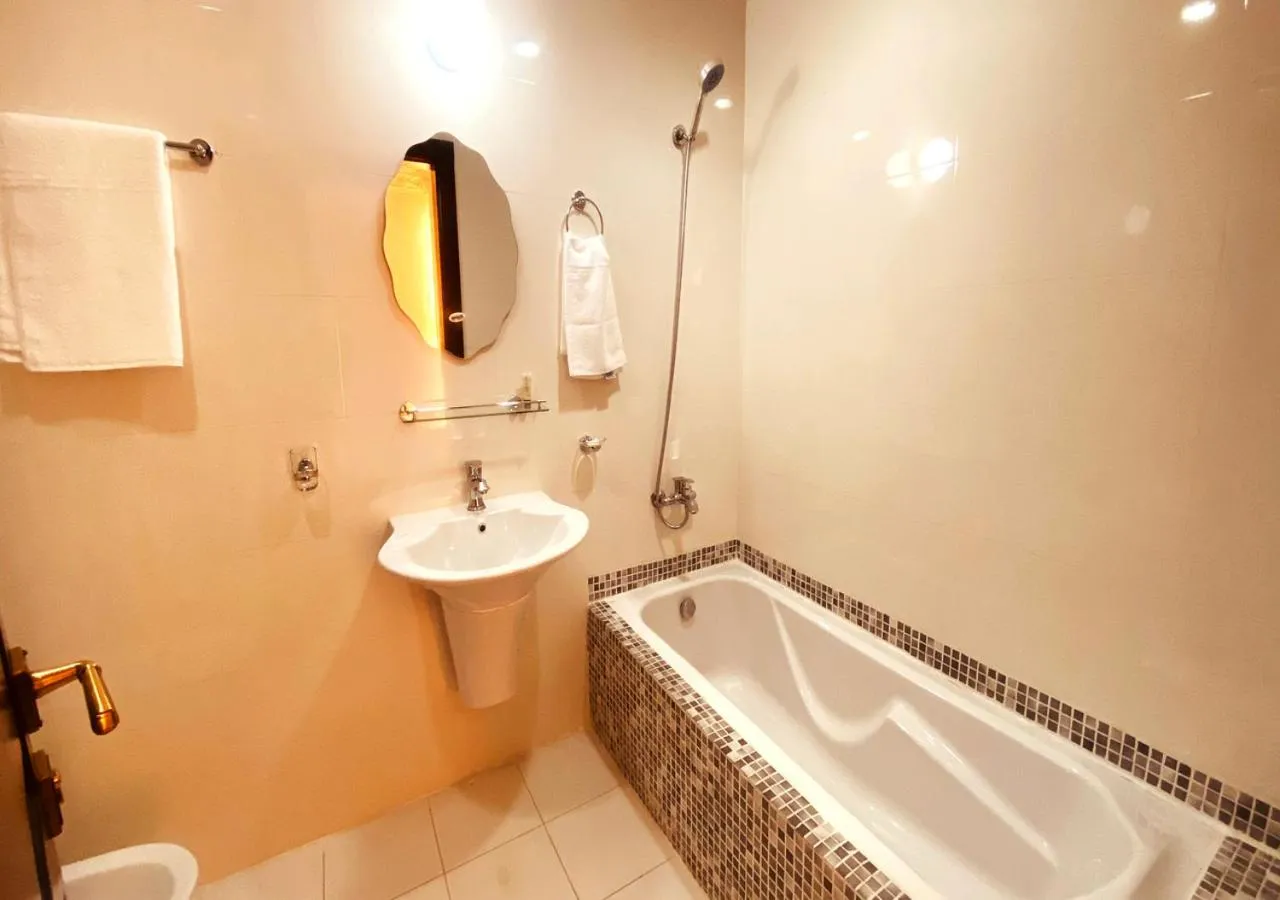 Bathroom in Majestic Hotel