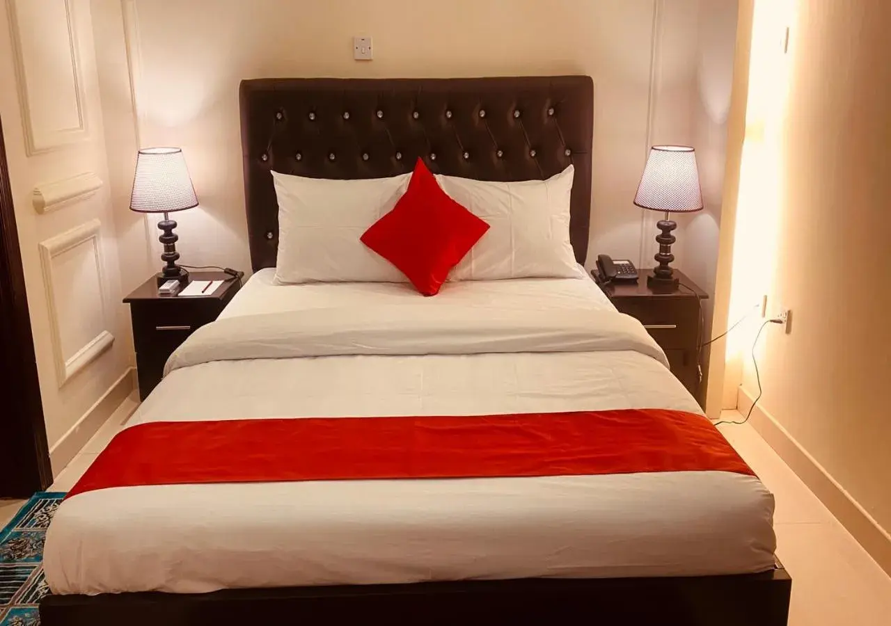 Bed in Majestic Hotel Bed in Majestic Hotel