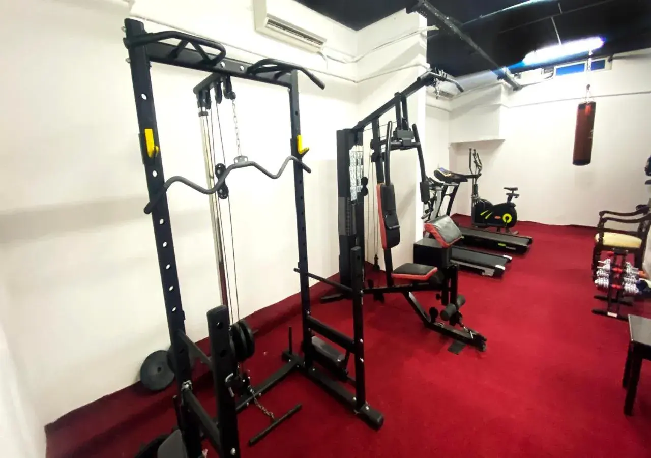 Fitness centre/facilities in Majestic Hotel Fitness centre/facilities in Majestic Hotel