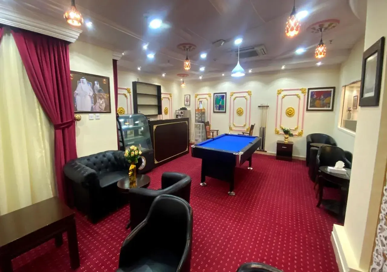 Area and facilities in Majestic Hotel Area and facilities in Majestic Hotel