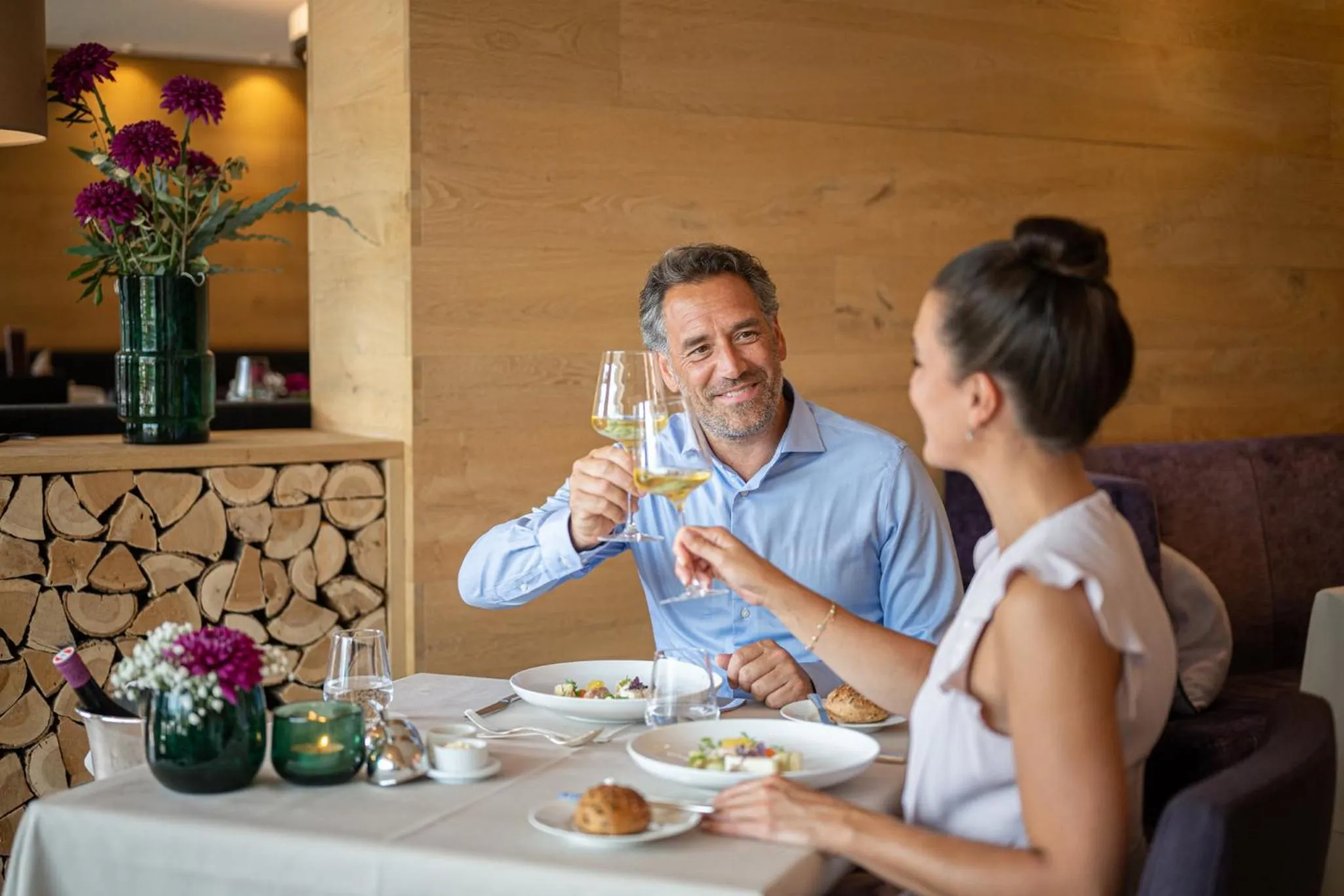 Restaurant/places to eat in Hotel Exquisit