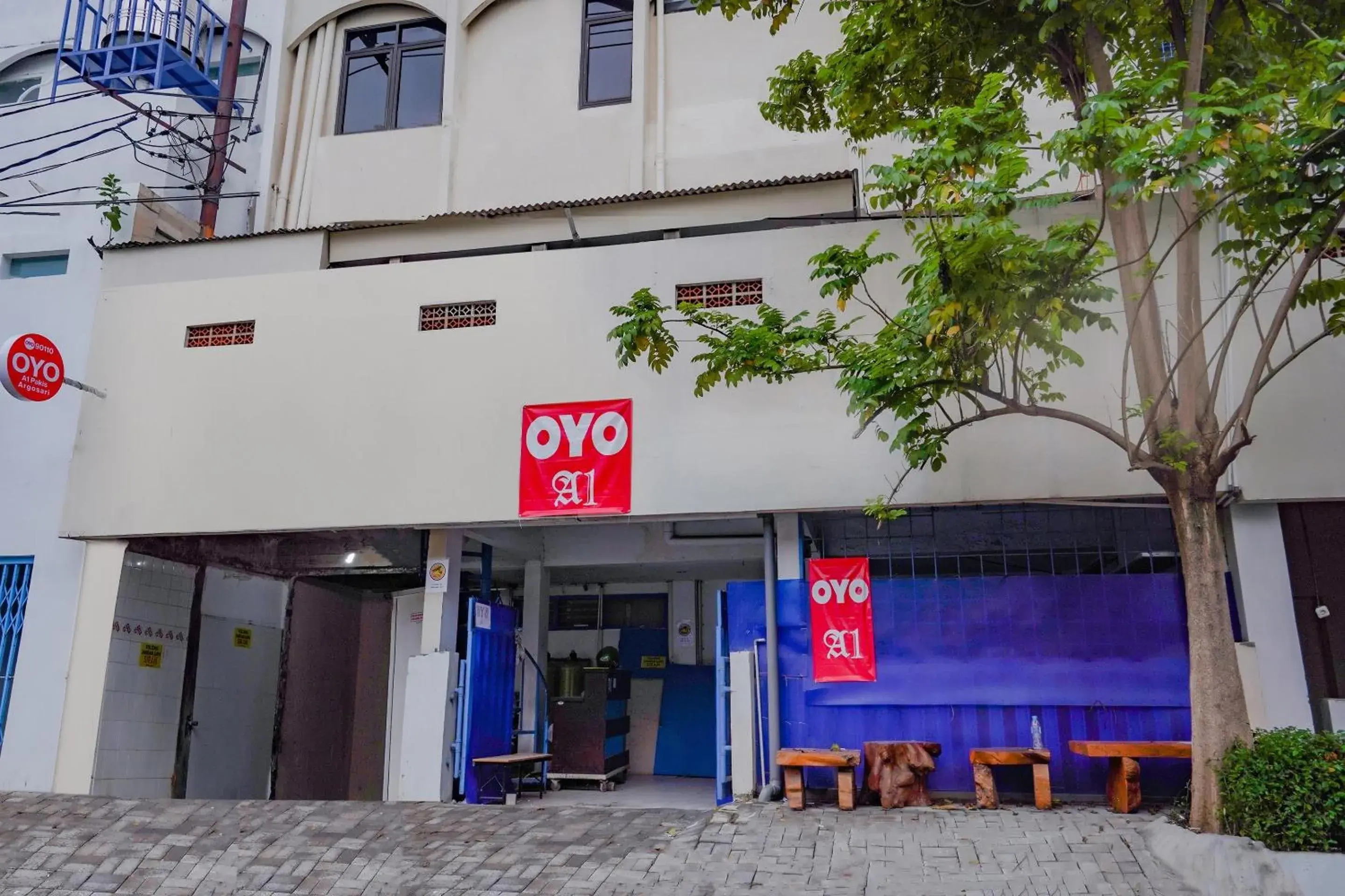 Facade/entrance in Hotel O A1 Pakis Argosari Facade/entrance in Hotel O A1 Pakis Argosari