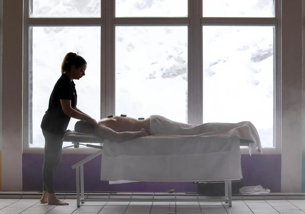 Massage in Hit the Sky