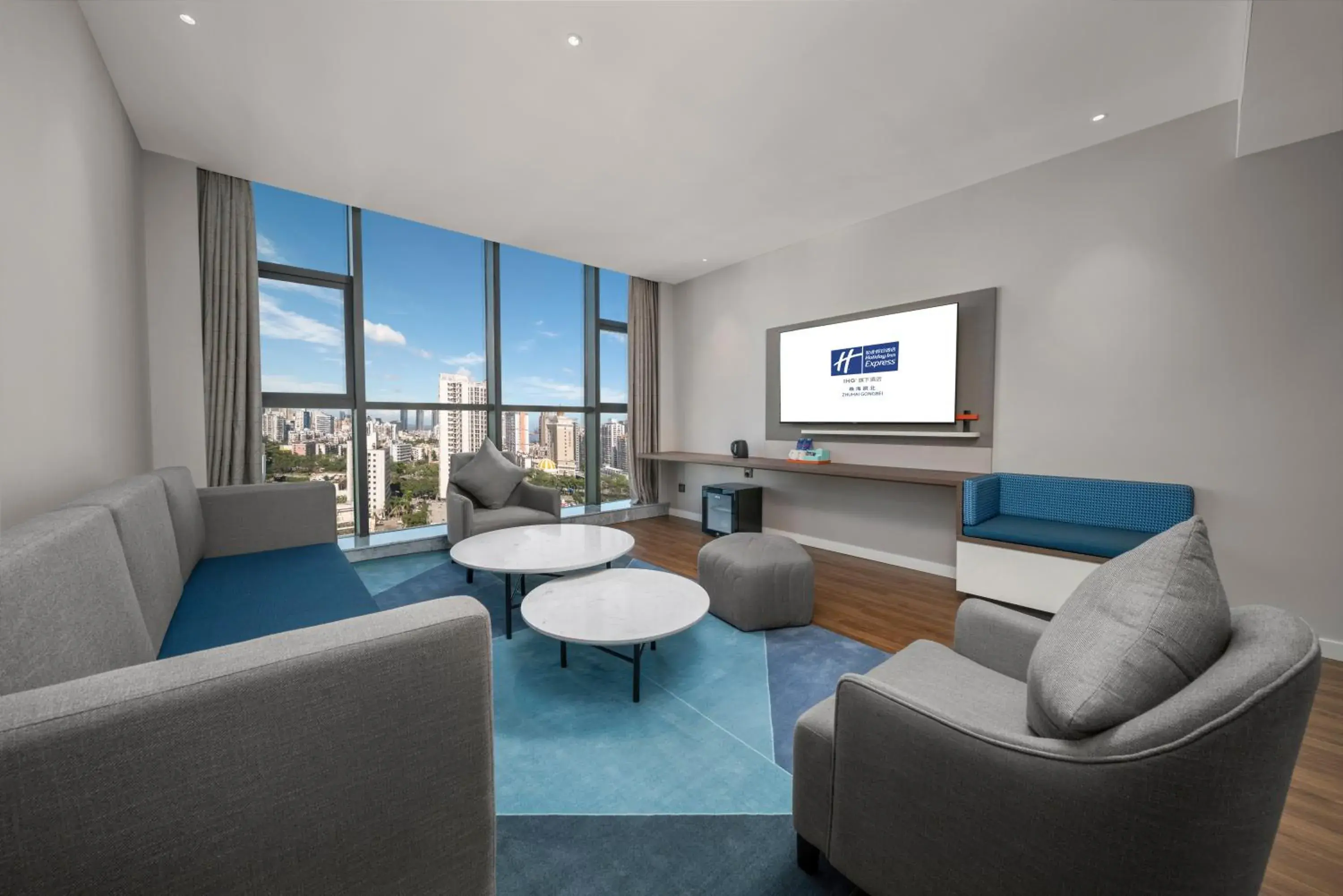 King Suite in Holiday Inn Express Zhuhai Gongbei by IHG King Suite in Holiday Inn Express Zhuhai Gongbei by IHG