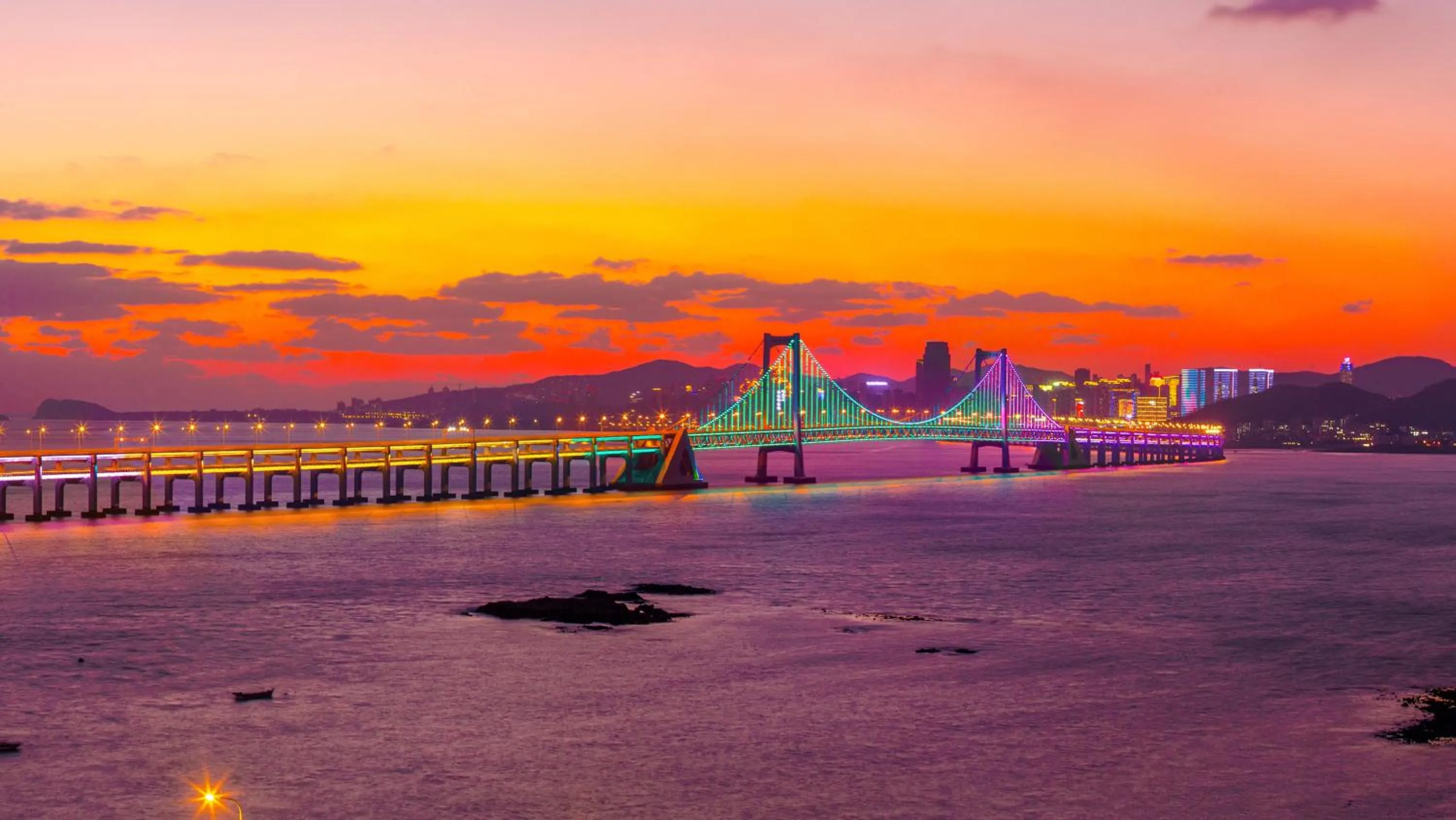 Nearby landmark in Crowne Plaza Dalian Xinghai by IHG