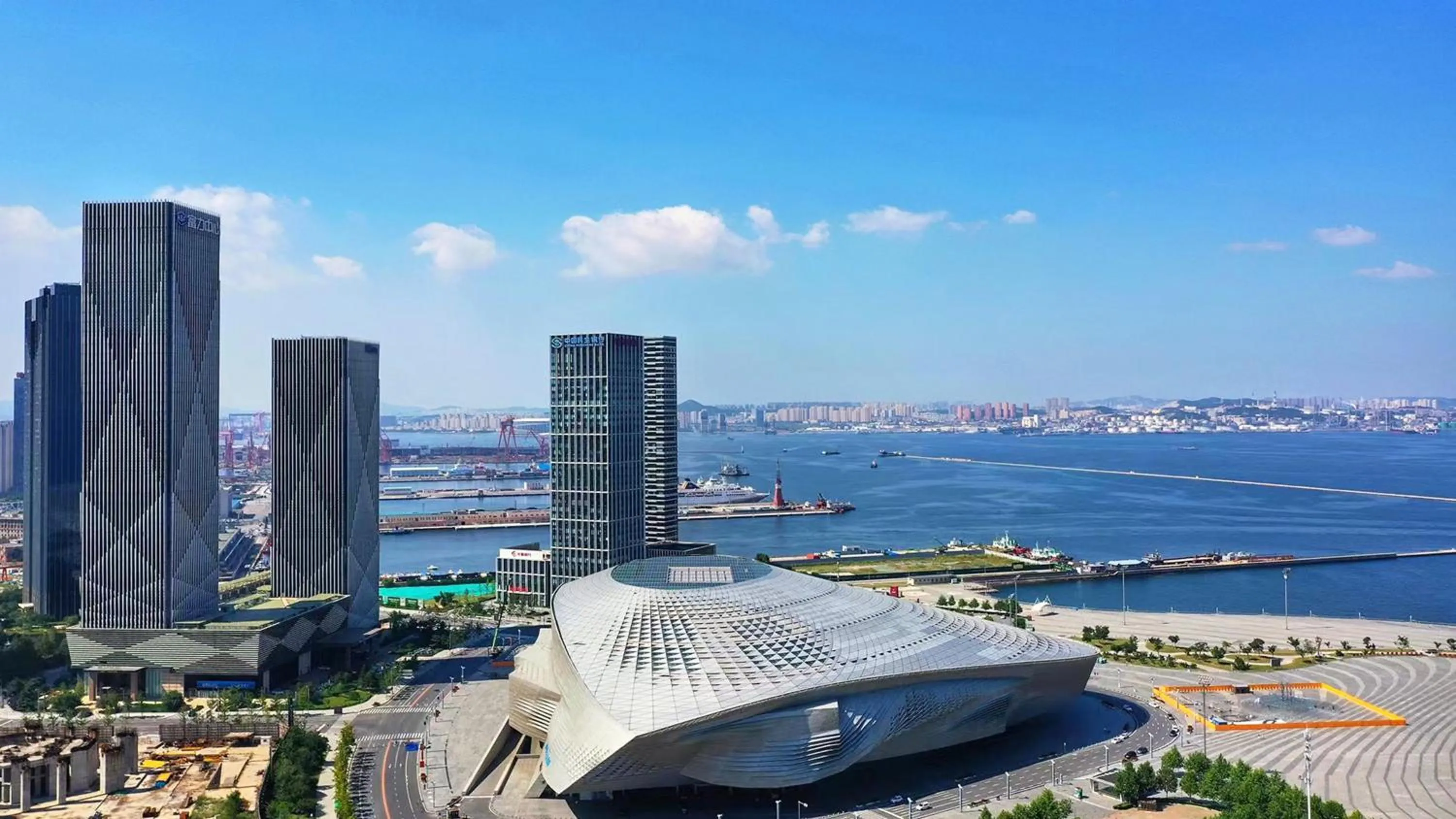 Nearby landmark in Crowne Plaza Dalian Xinghai by IHG