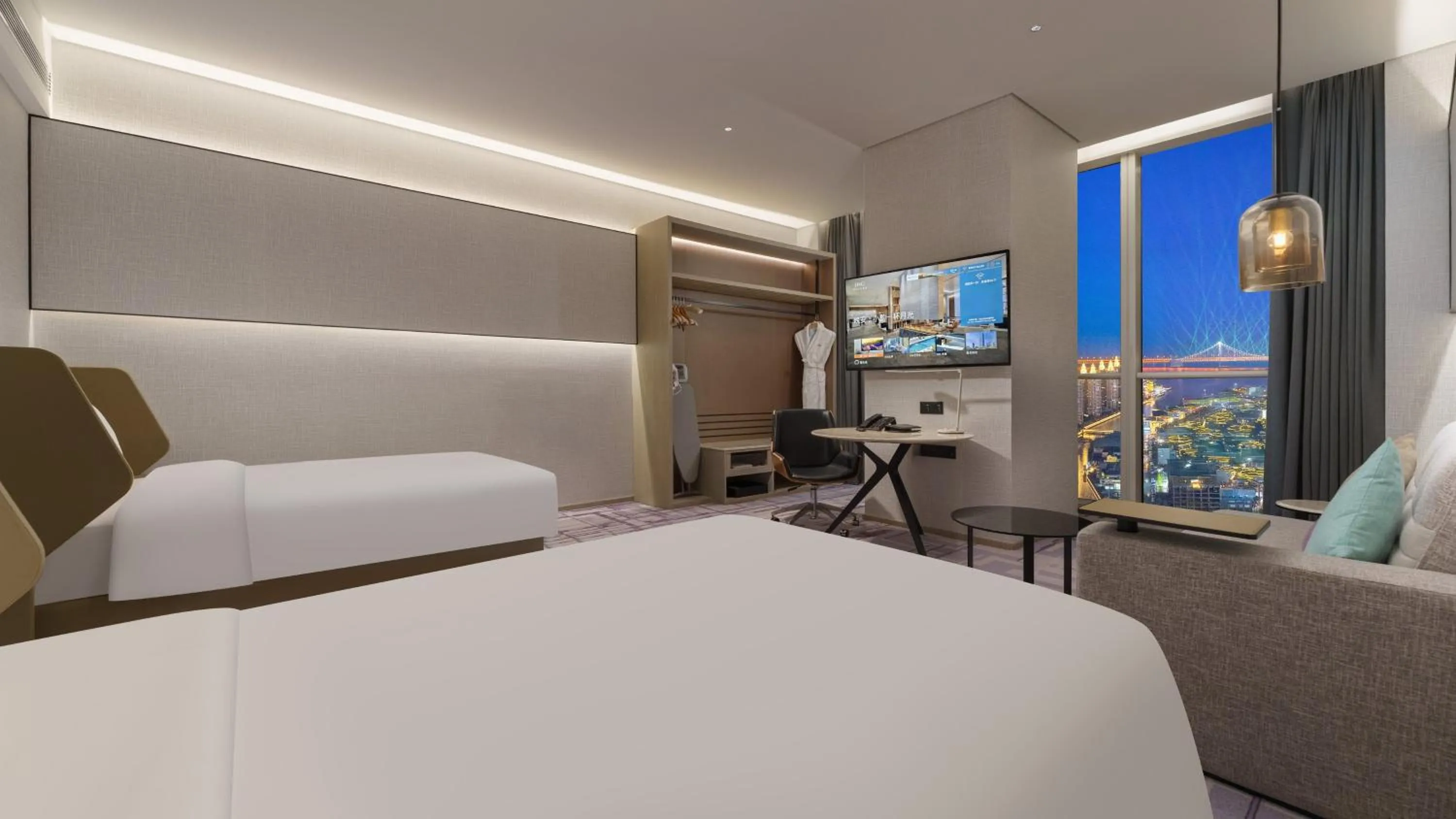 Photo of the whole room, Bed in Crowne Plaza Dalian Xinghai by IHG