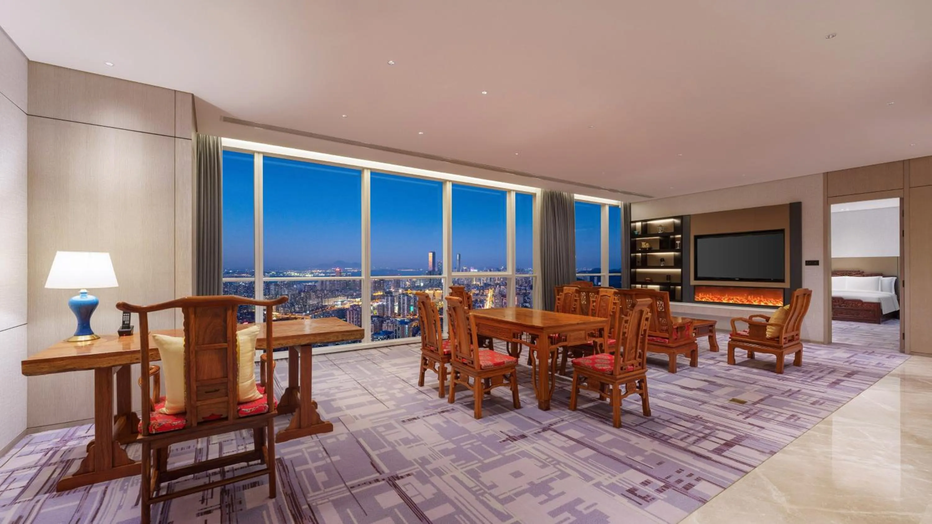 Photo of the whole room in Crowne Plaza Dalian Xinghai by IHG