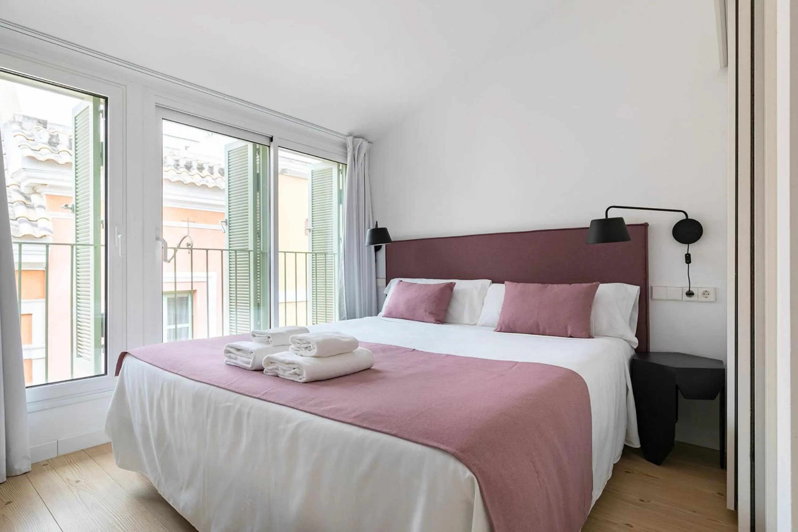Bed in Holiday Rentals Los Salados