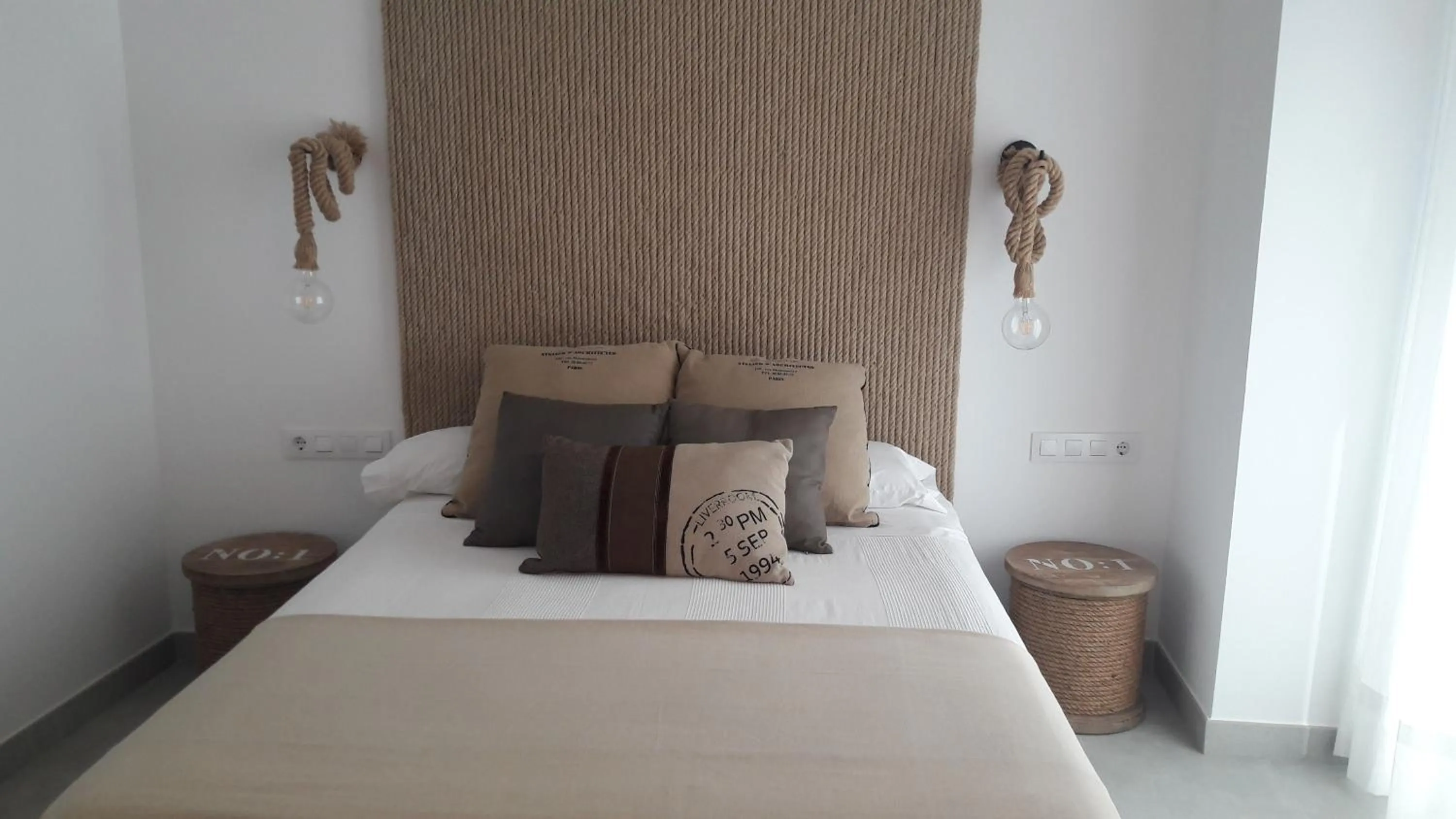 Hostal Cervantes Playa