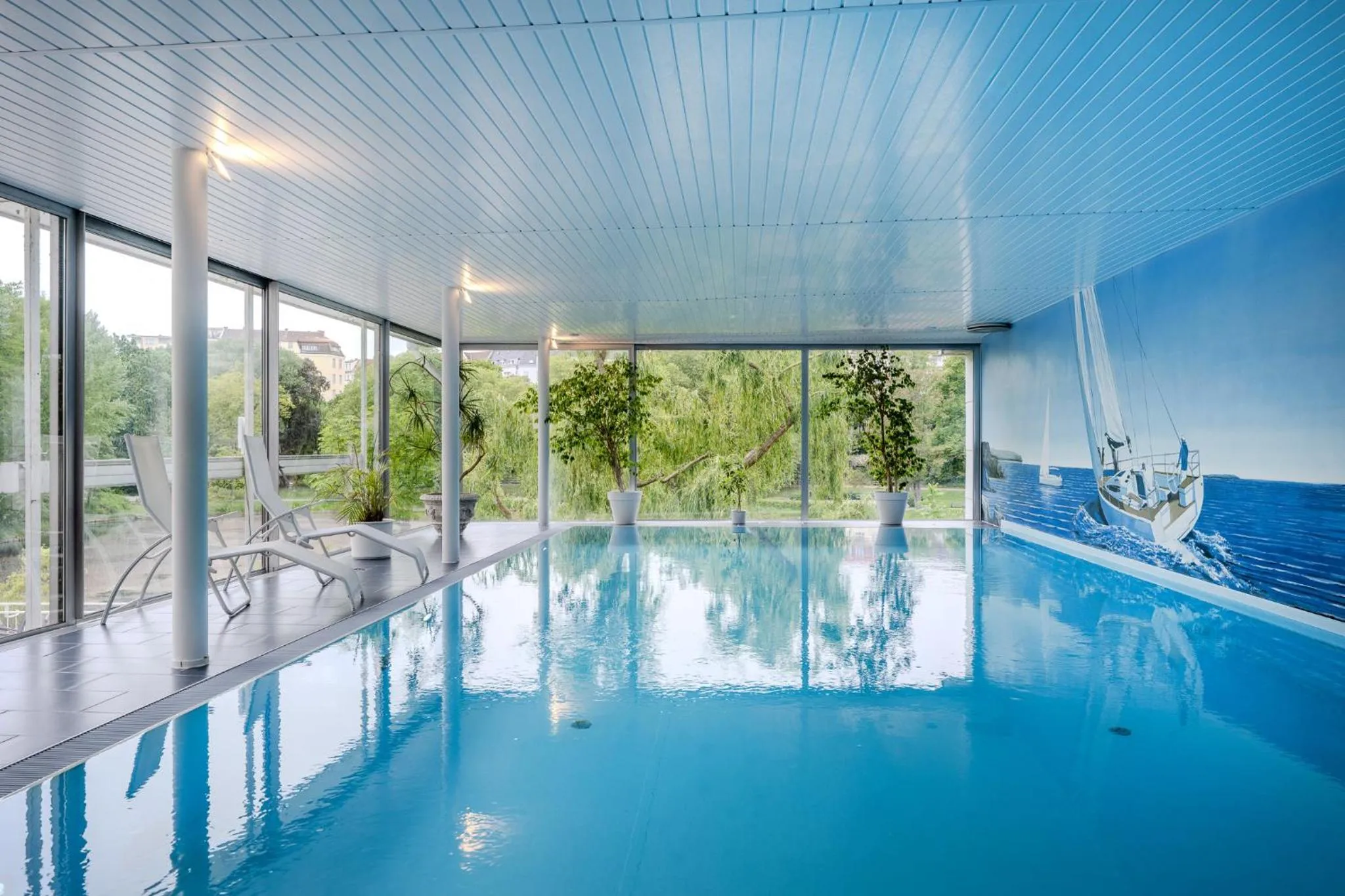 Swimming pool in Ringhotel Seehof