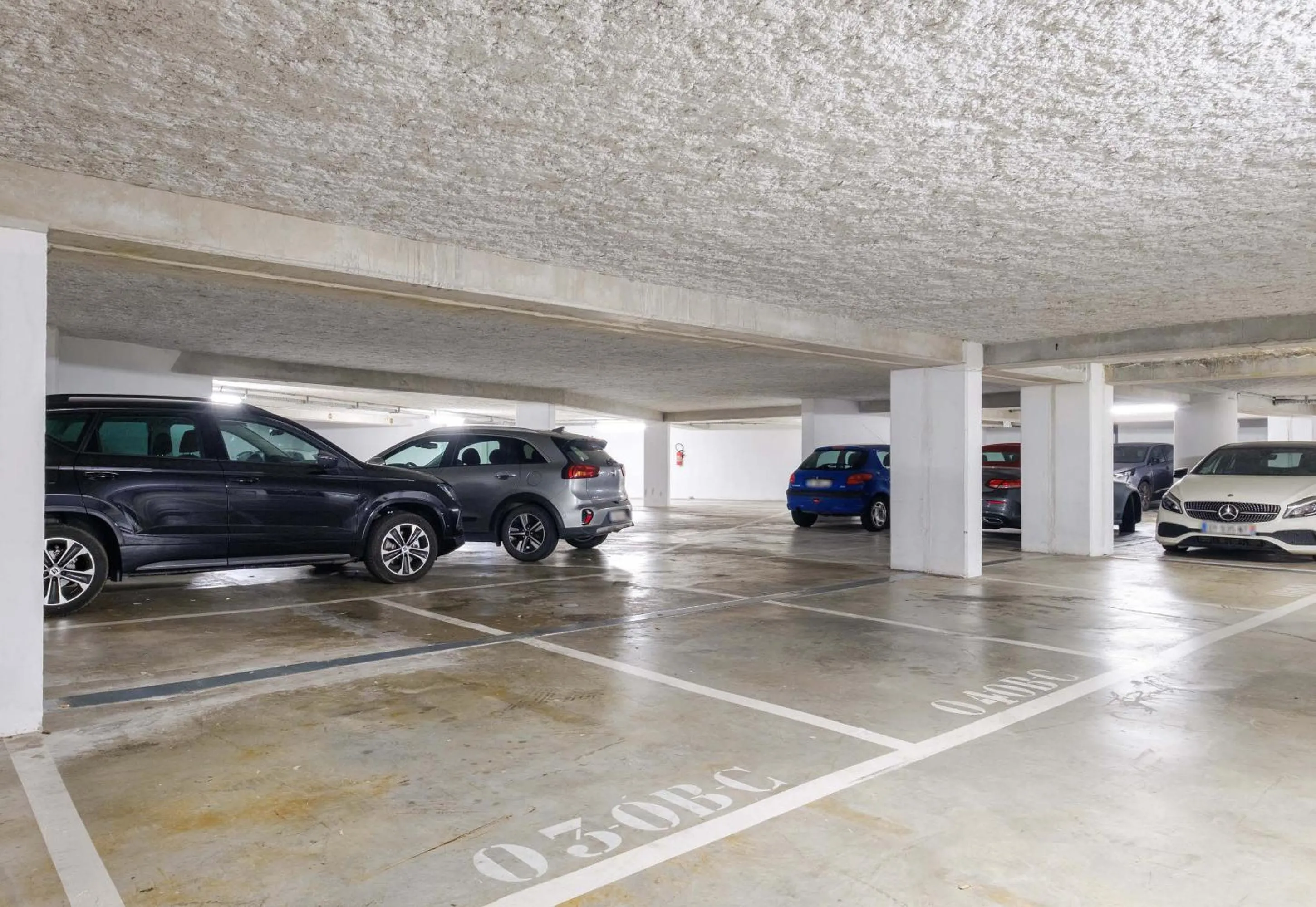 Parking in B&B HOTEL Nice Aéroport Arenas