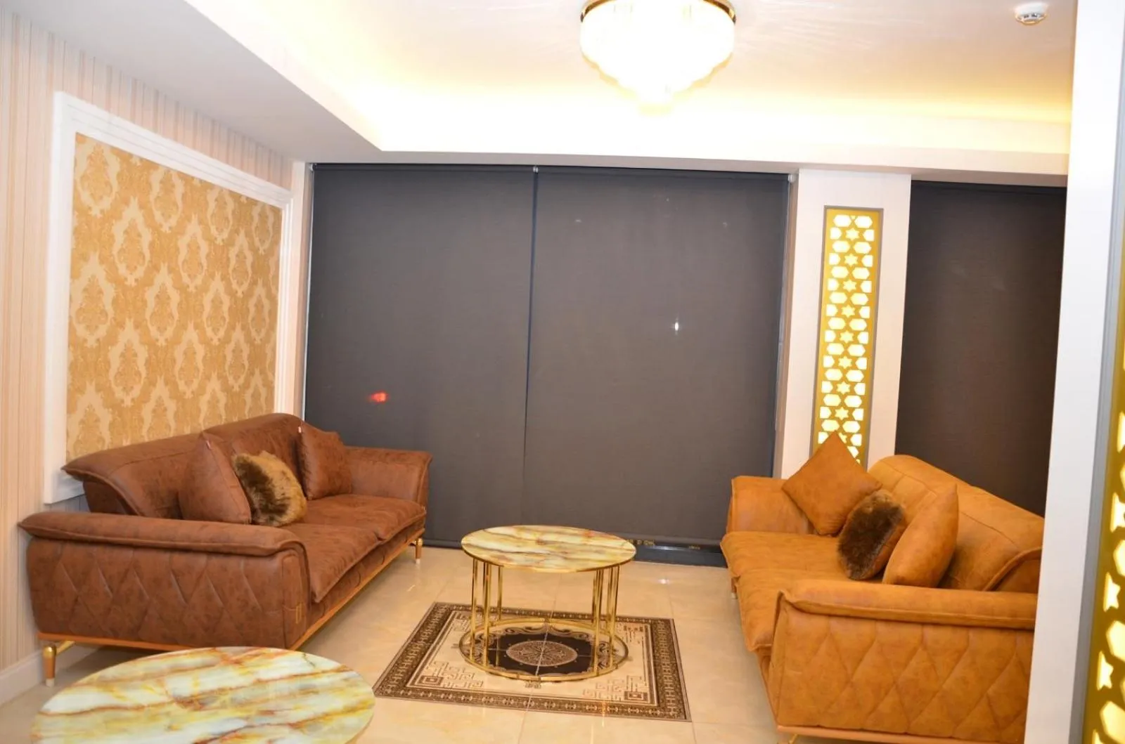 Seating area in TAMARA Business Otel