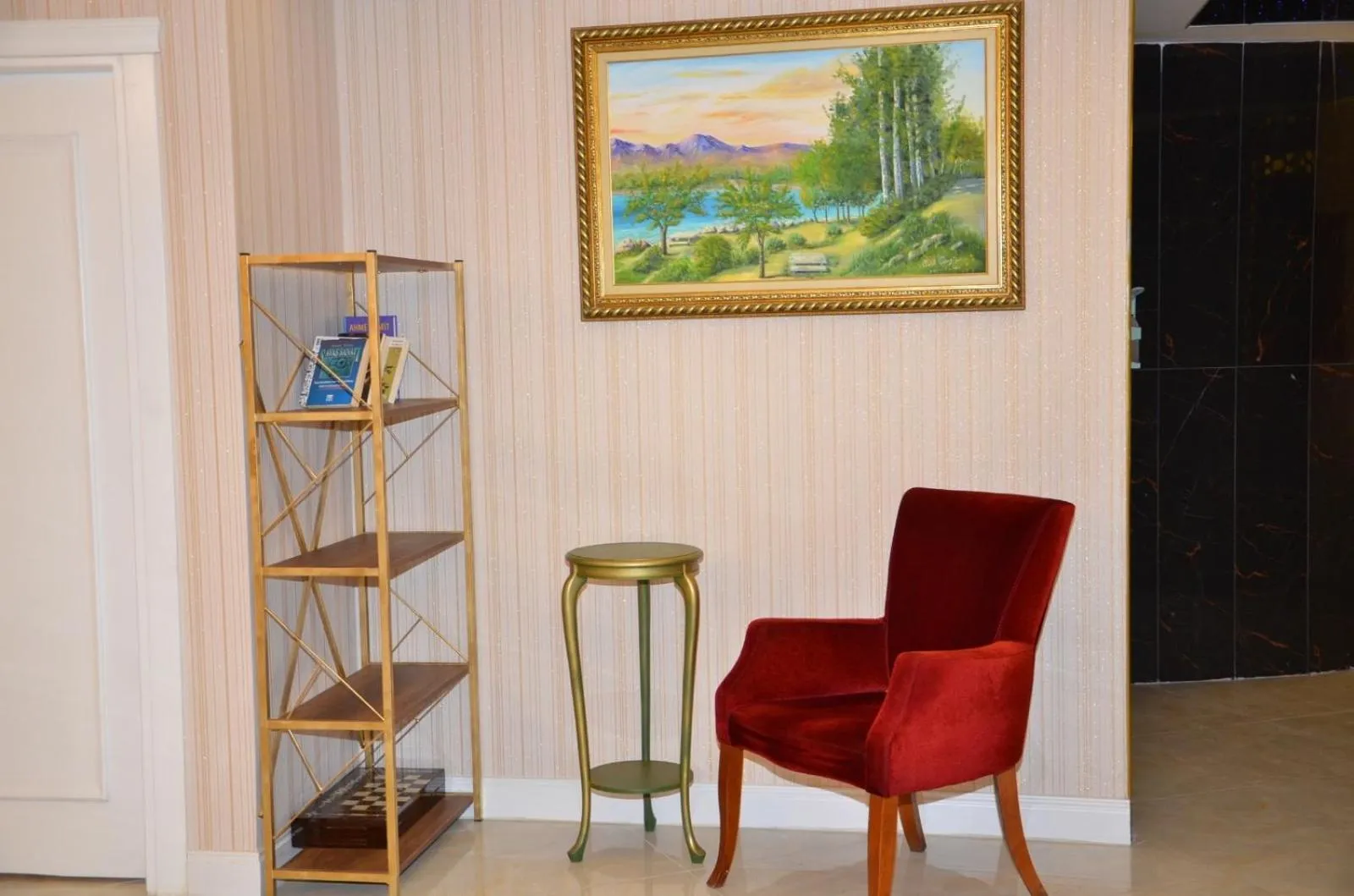 Seating area in TAMARA Business Otel