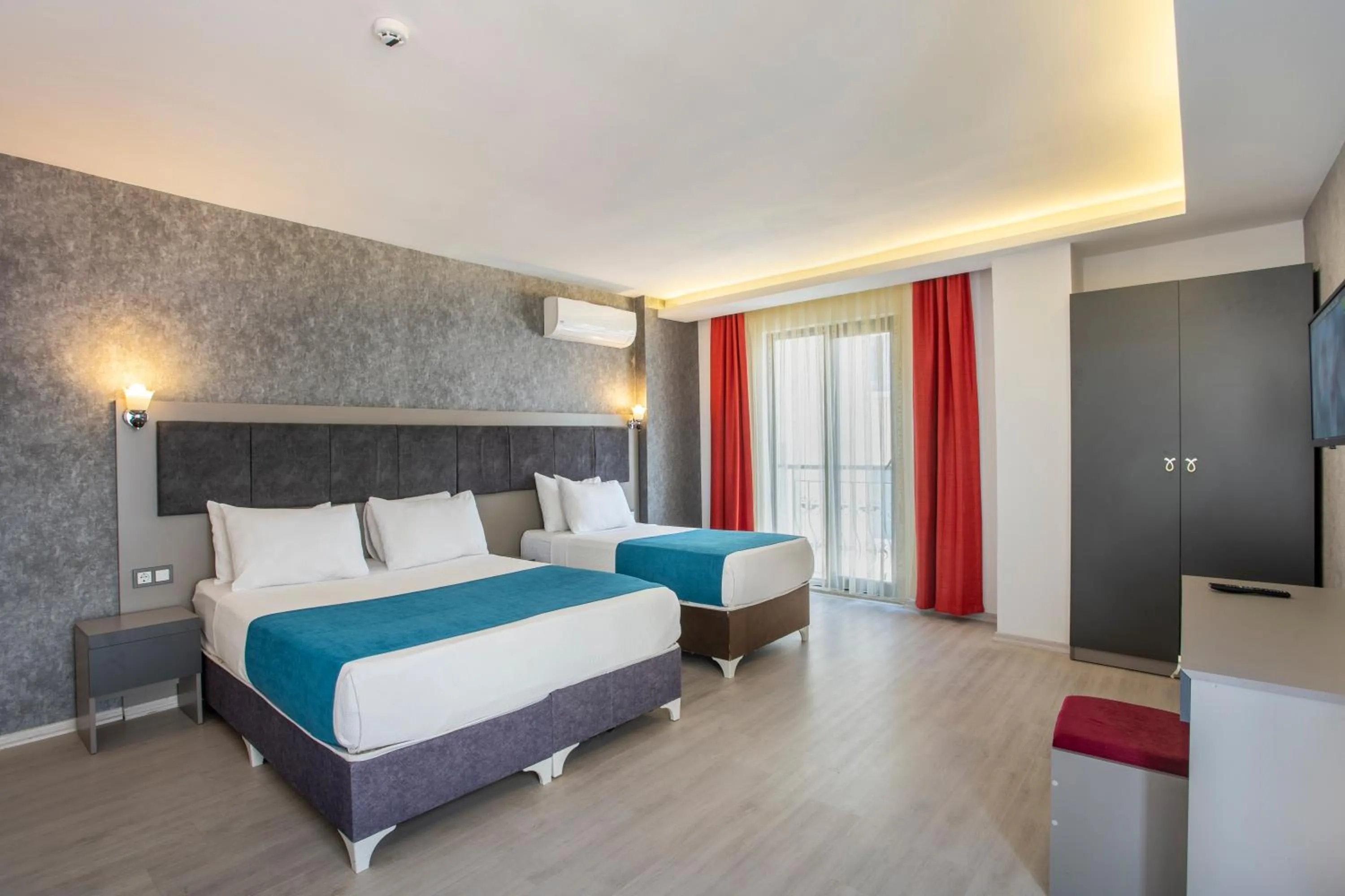 Photo of the whole room, Bed in TAMARA Business Otel