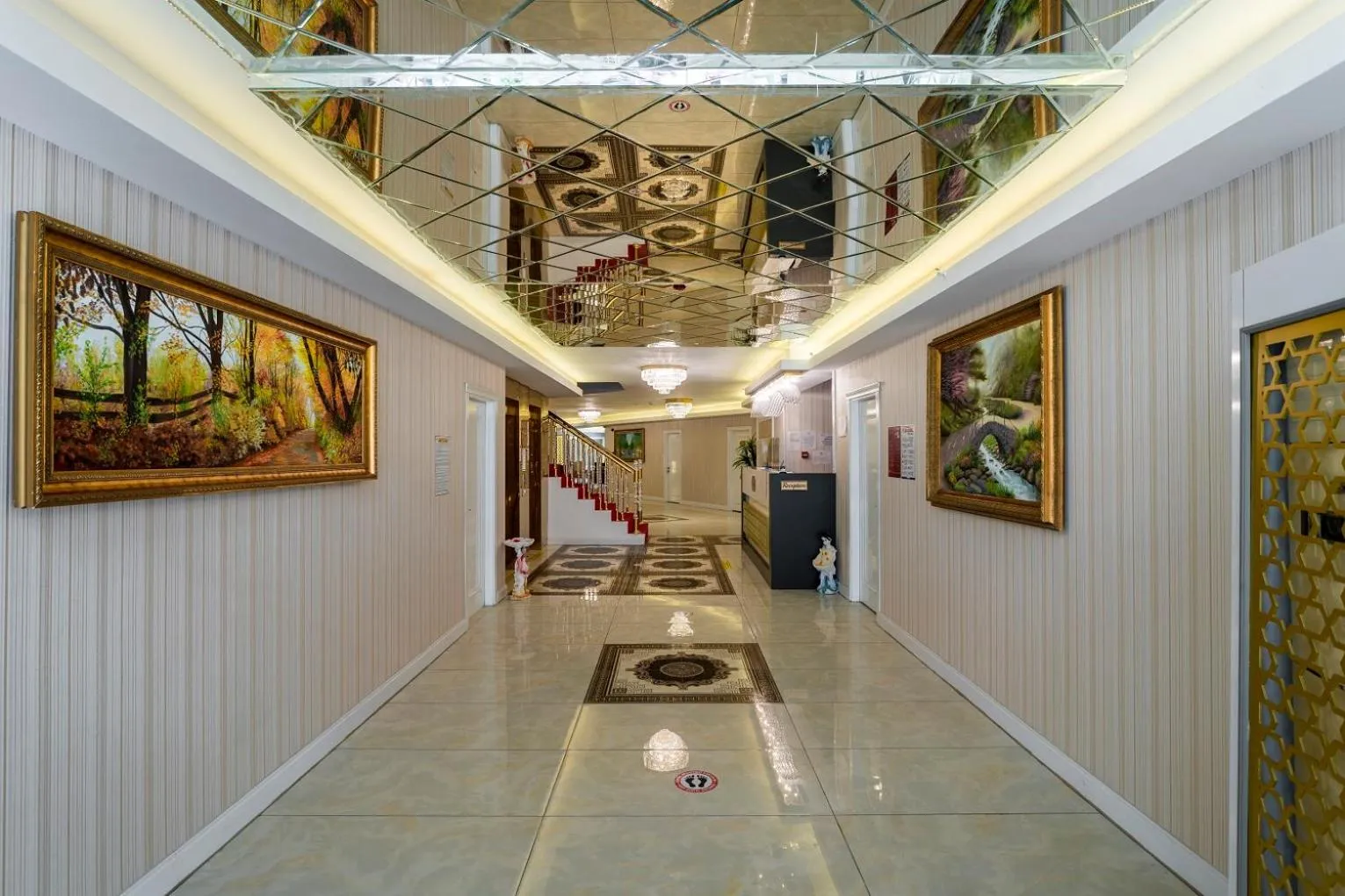 Lobby or reception in TAMARA Business Otel