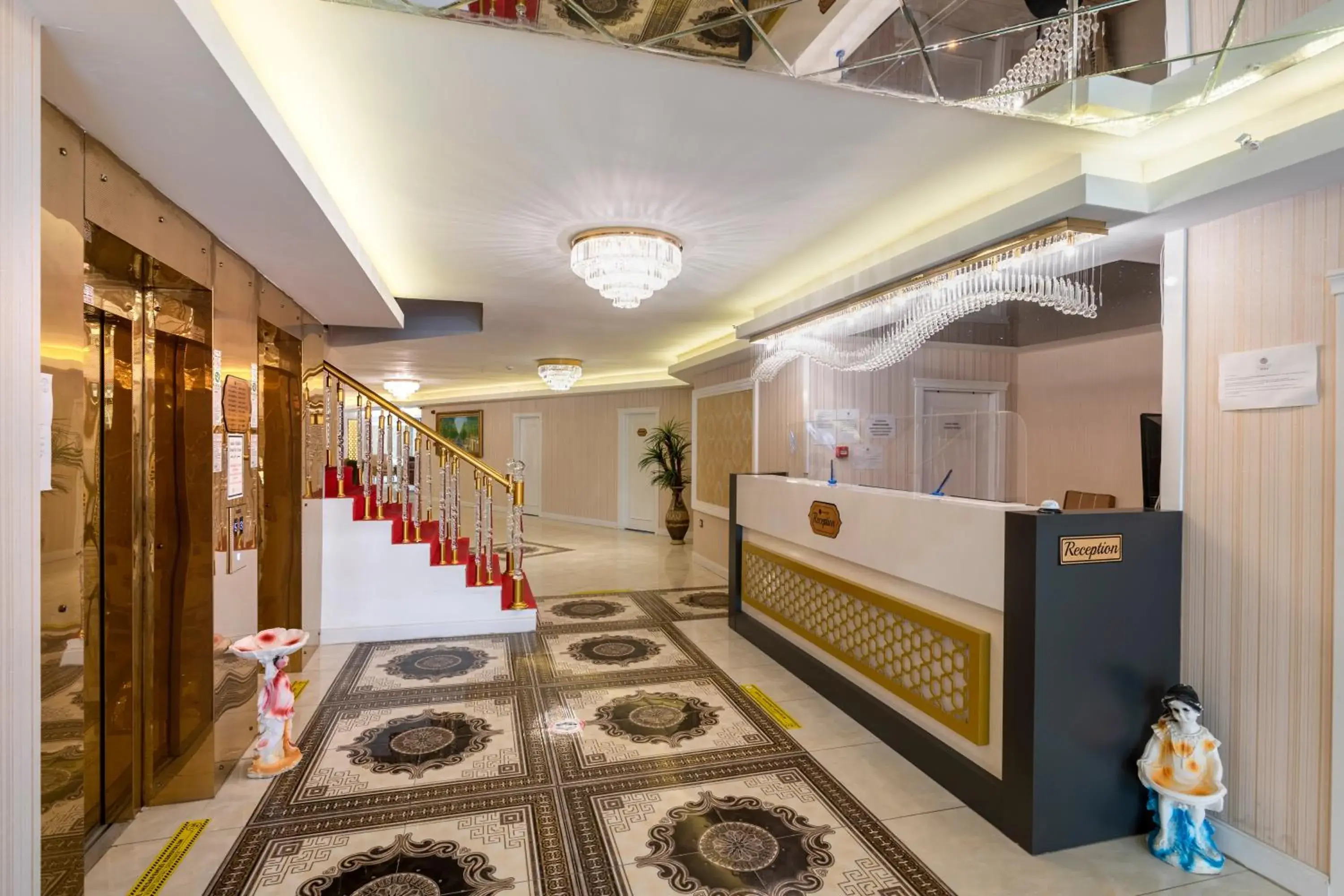 Lobby or reception in TAMARA Business Otel Lobby or reception in TAMARA Business Otel