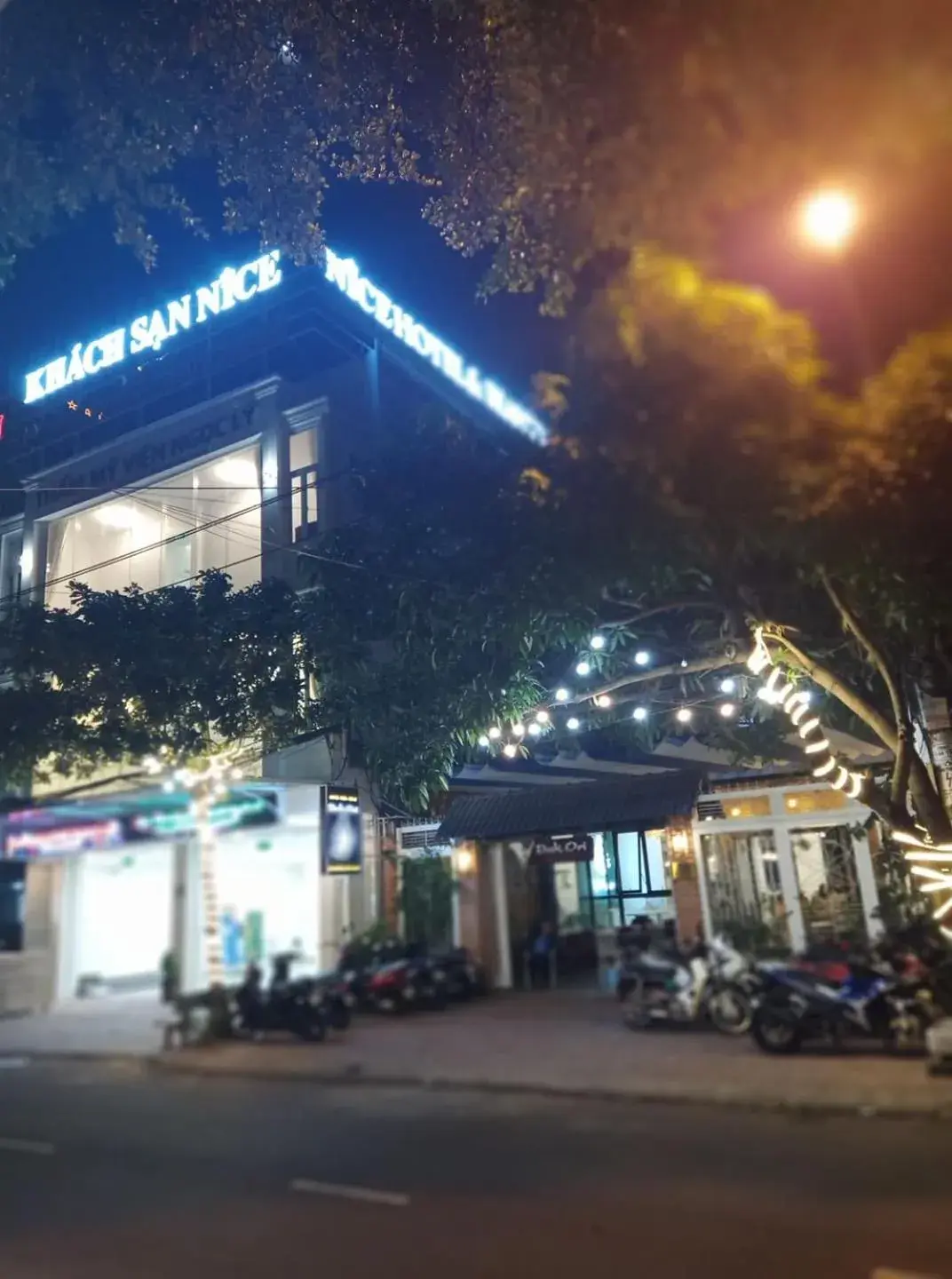 City view in Nice Hotel Buôn Ma Thuột City view in Nice Hotel Buôn Ma Thuột