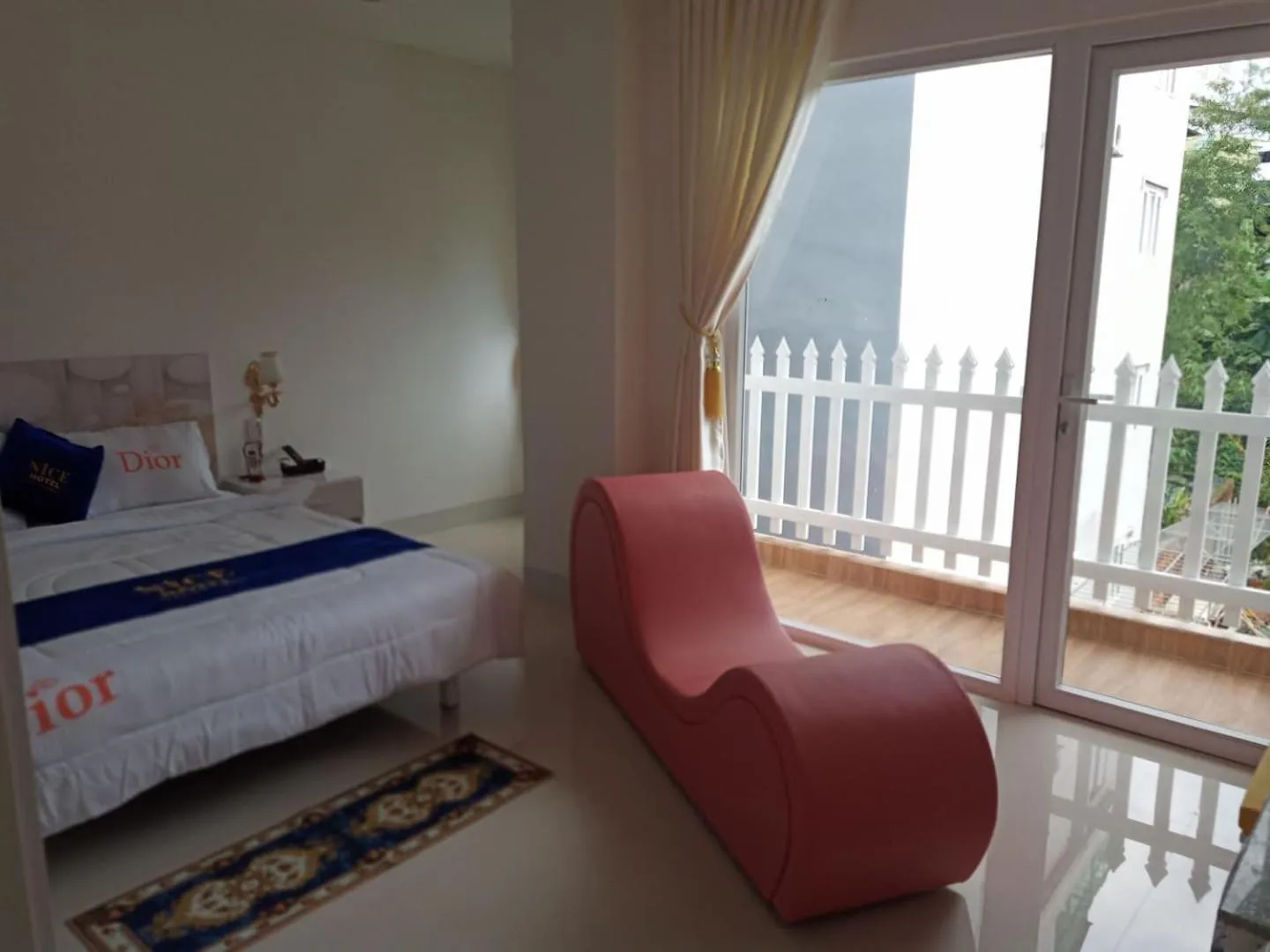 Bed in Nice Hotel Buôn Ma Thuột