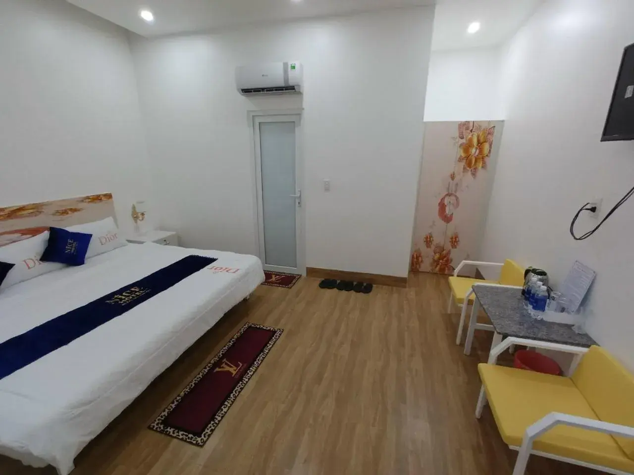 Bed in Nice Hotel Buôn Ma Thuột Bed in Nice Hotel Buôn Ma Thuột