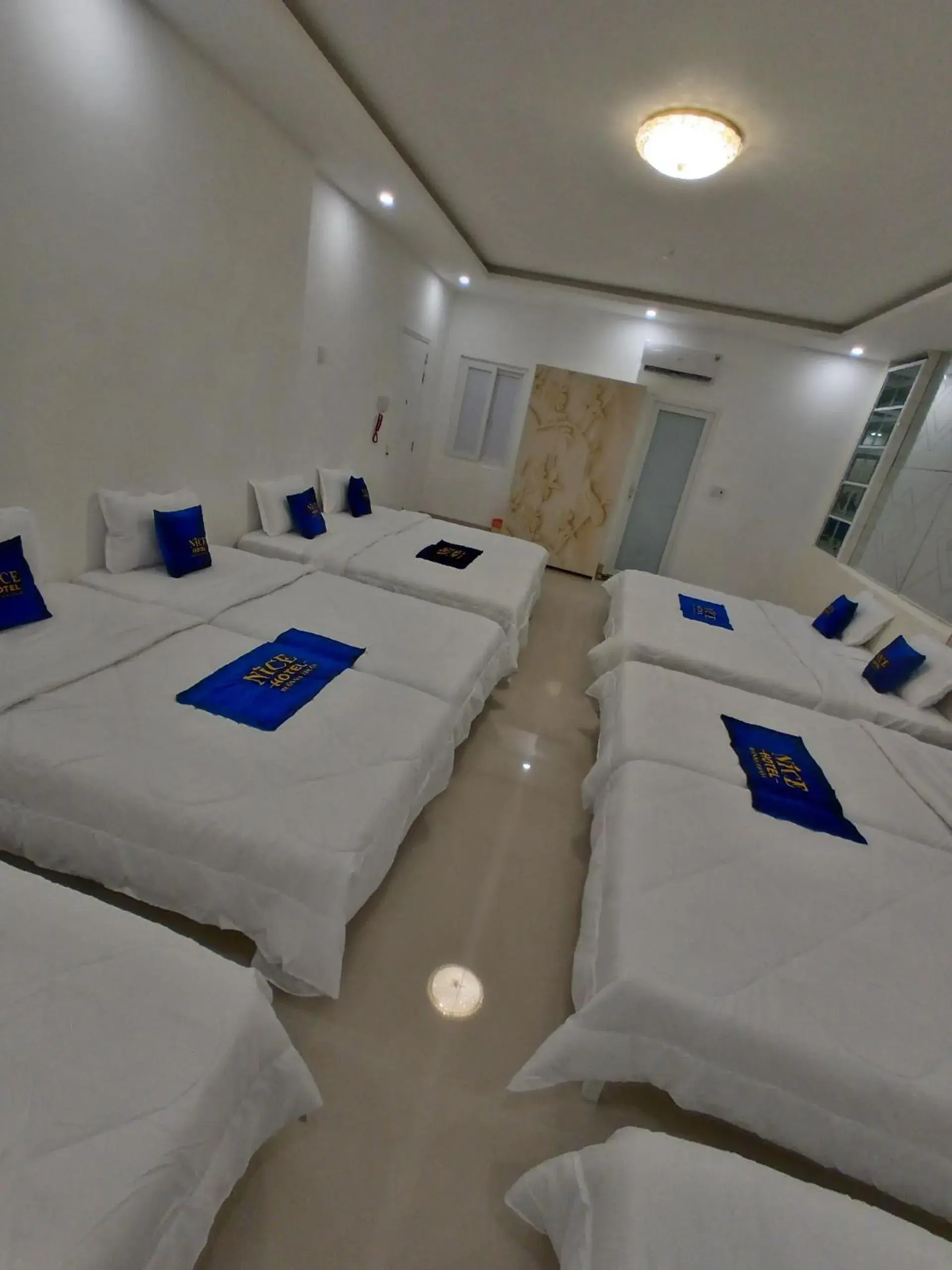 Bed in Nice Hotel Buôn Ma Thuột Bed in Nice Hotel Buôn Ma Thuột