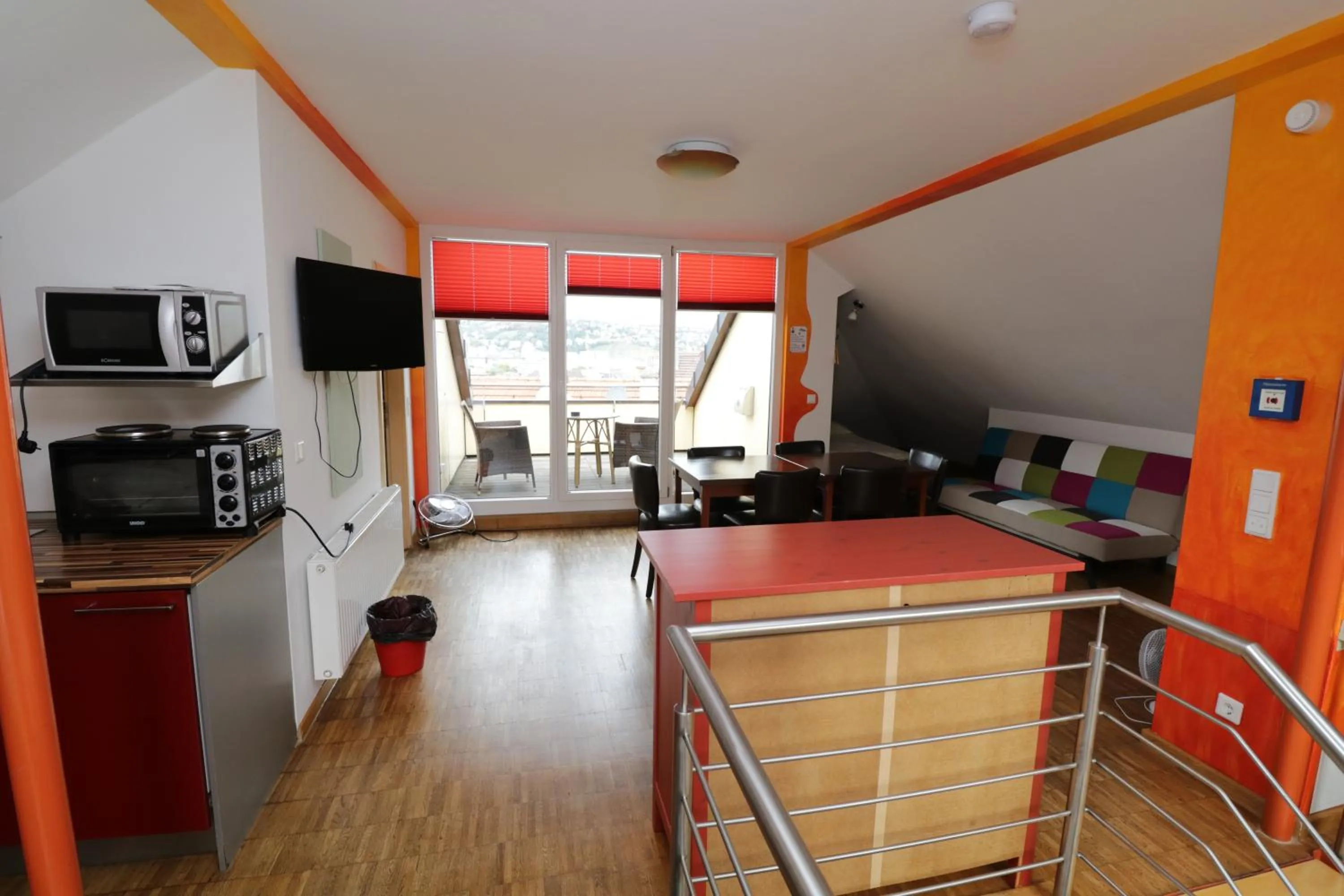 TV and multimedia in Hostel Alex 30