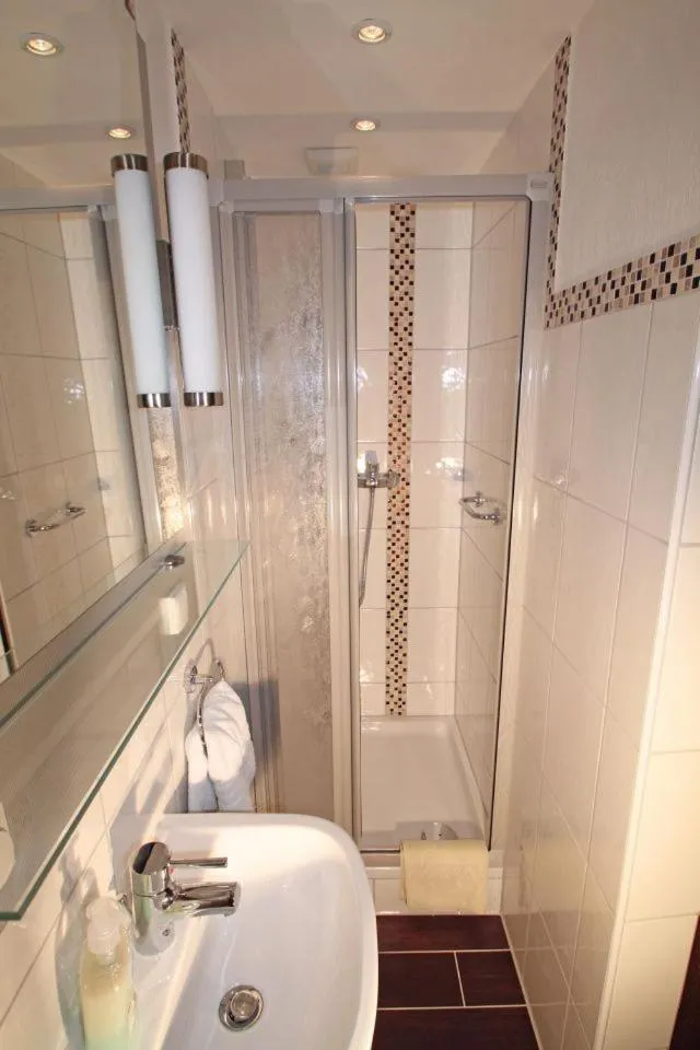 Bathroom in Hotel Irene