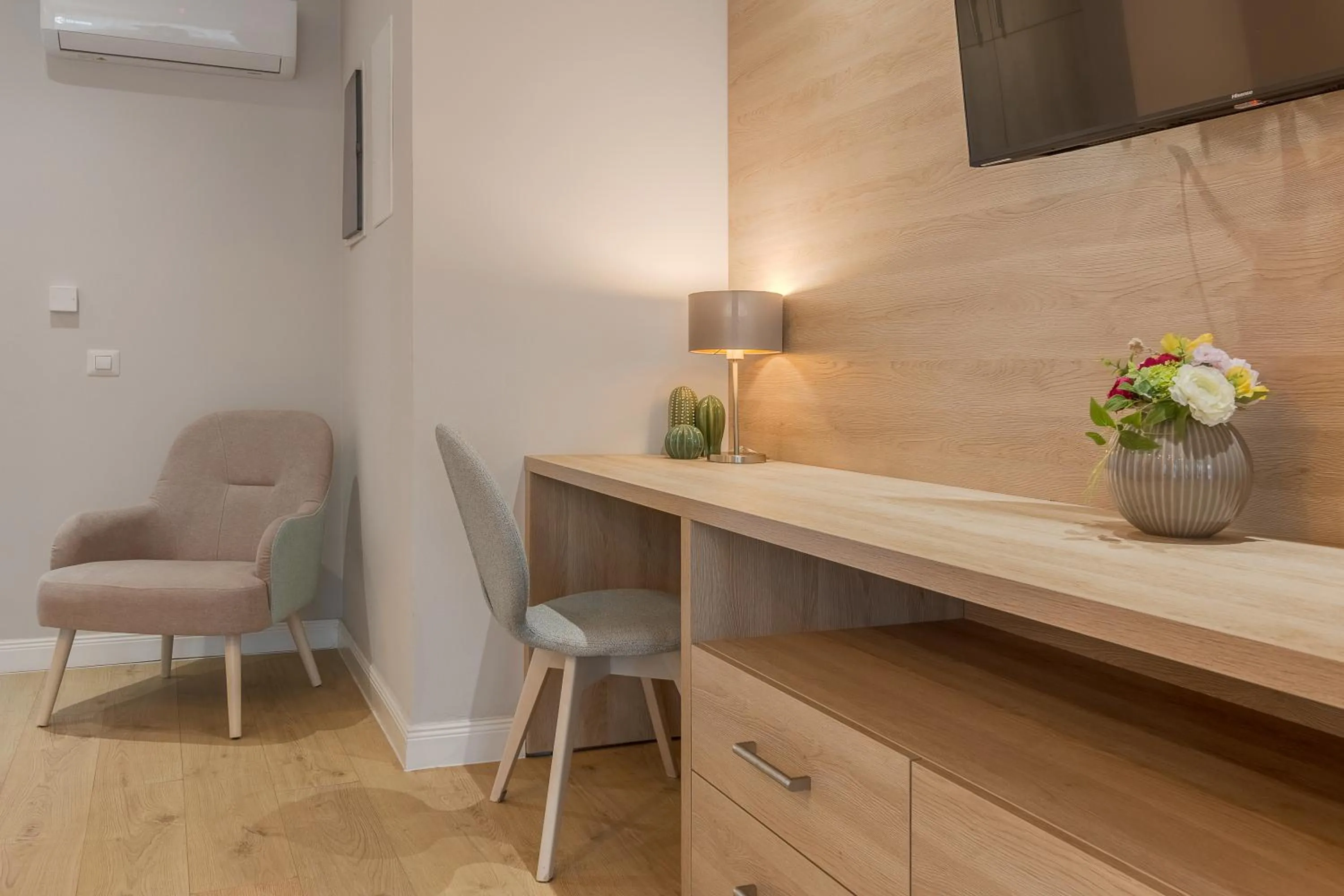 TV and multimedia in Dozsa Residence