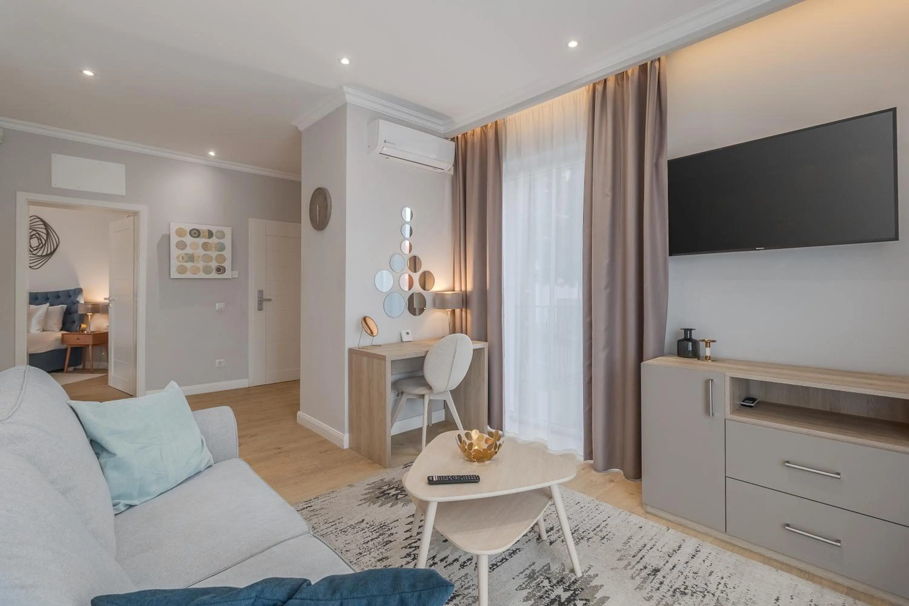 TV and multimedia in Dozsa Residence