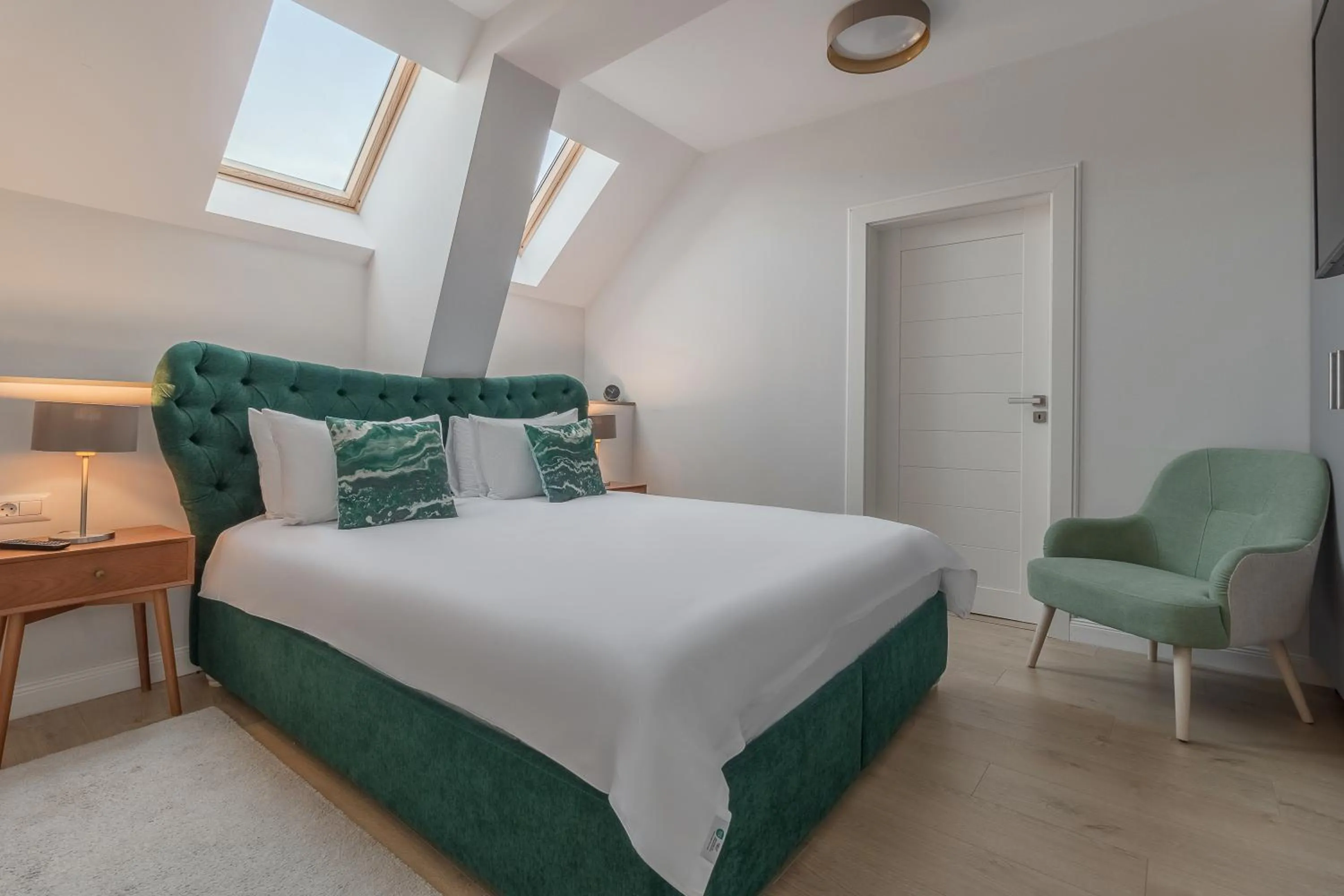 Bed in Dozsa Residence