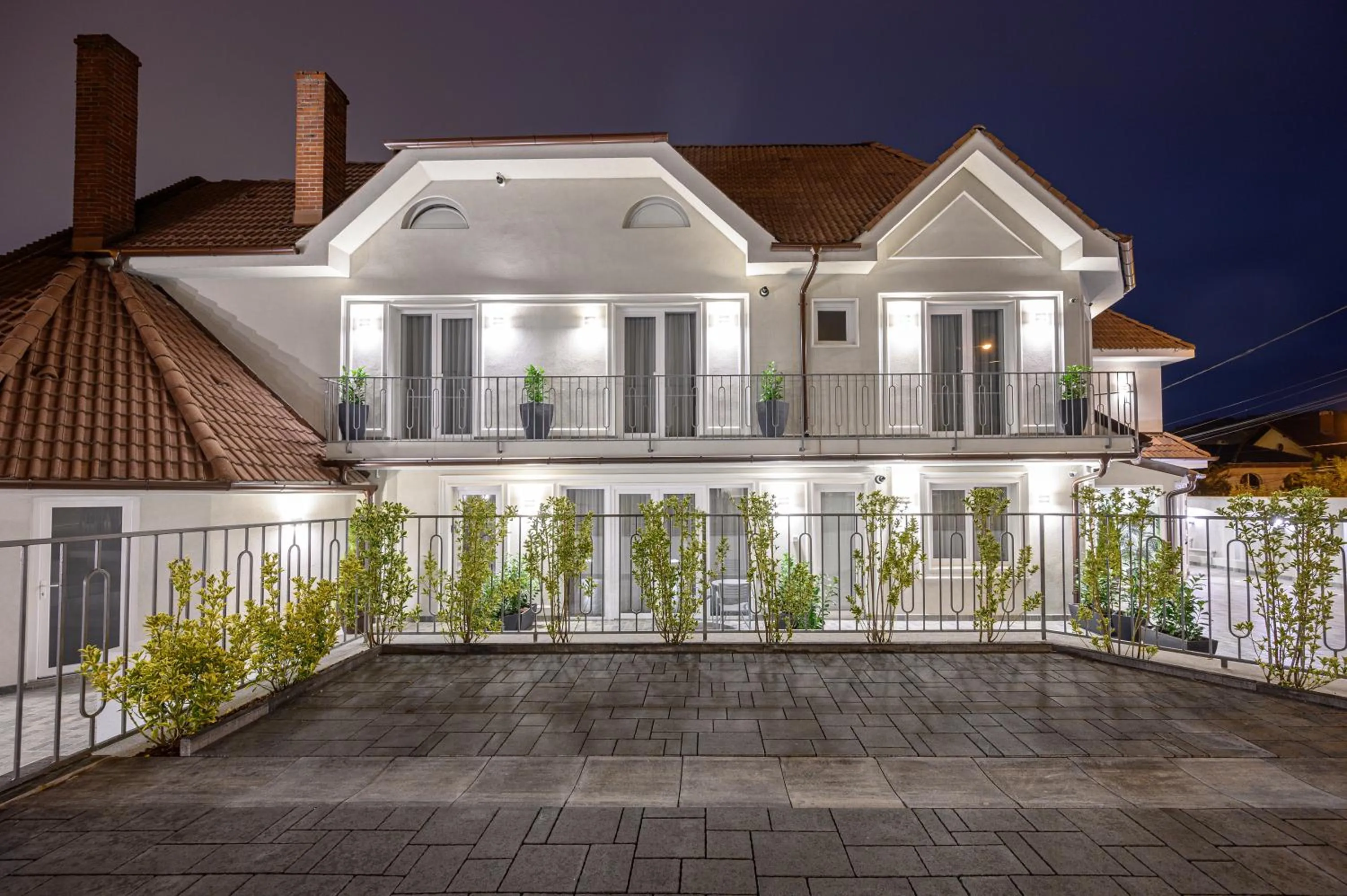 Property building in Dozsa Residence