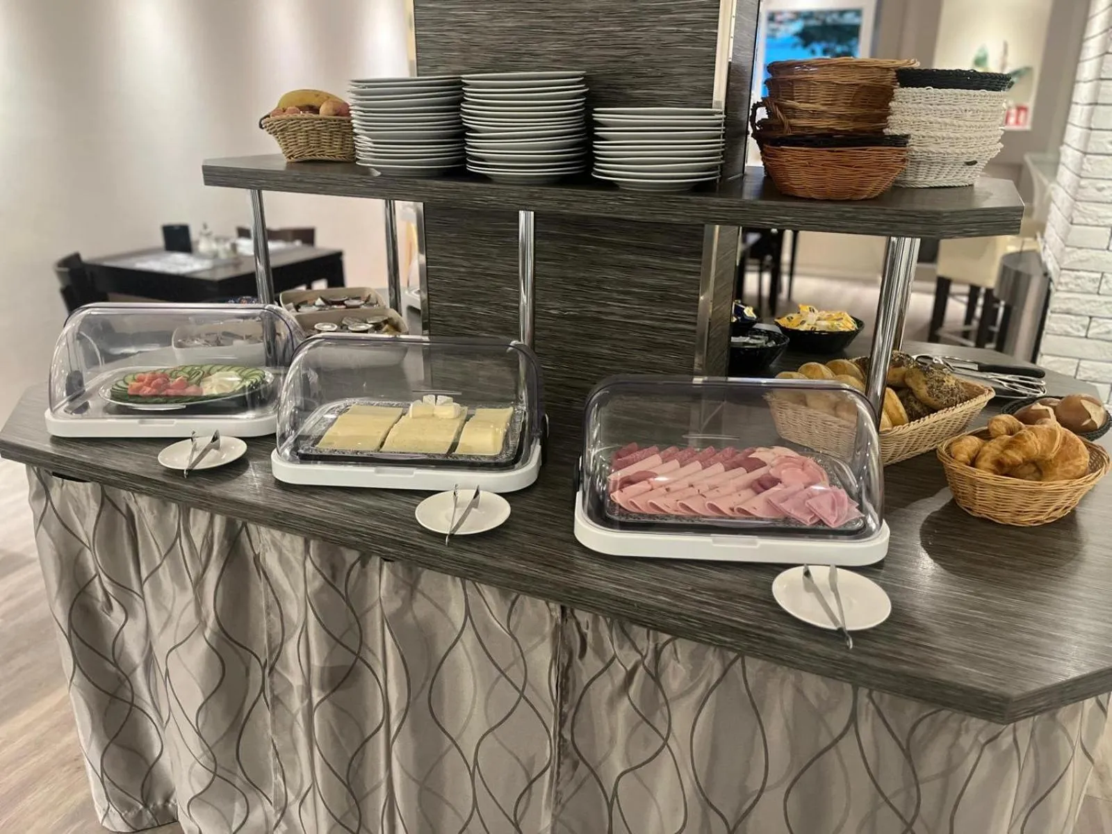 Buffet breakfast in Hotel Kiez Pension Berlin